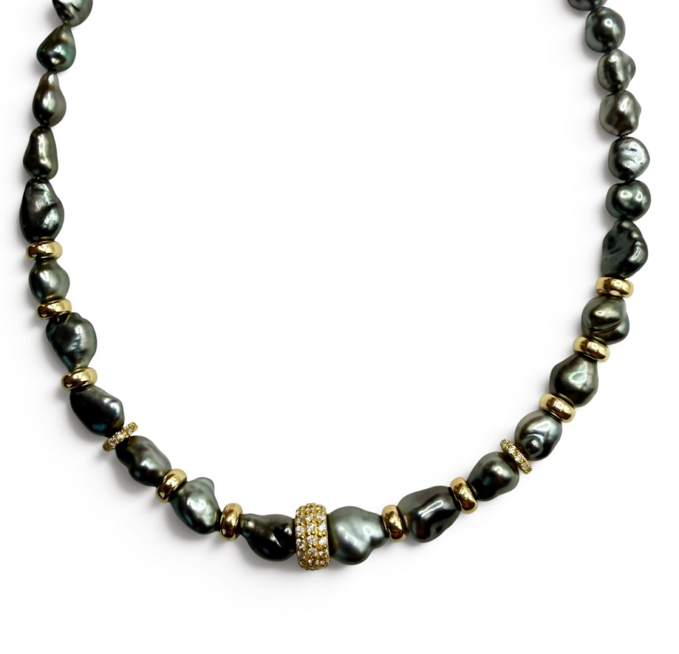 TAHITIAN NECKLACE WITH 14k GOLD AND DIAMOND BEAD