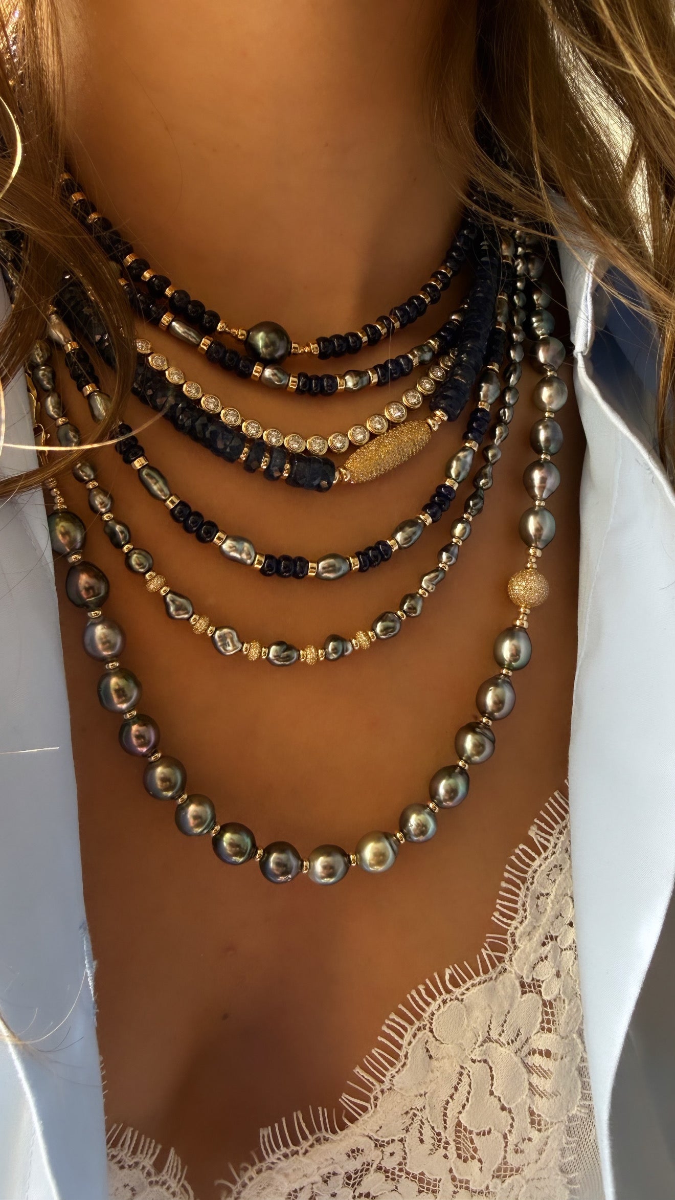 TAHITIAN GOLD AND DIAMOND NECKLACE