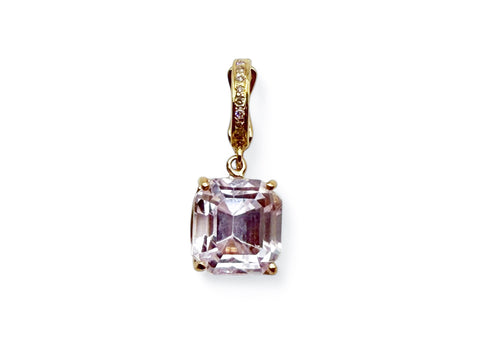 KUNZITE GEM SET IN 14K GOLD