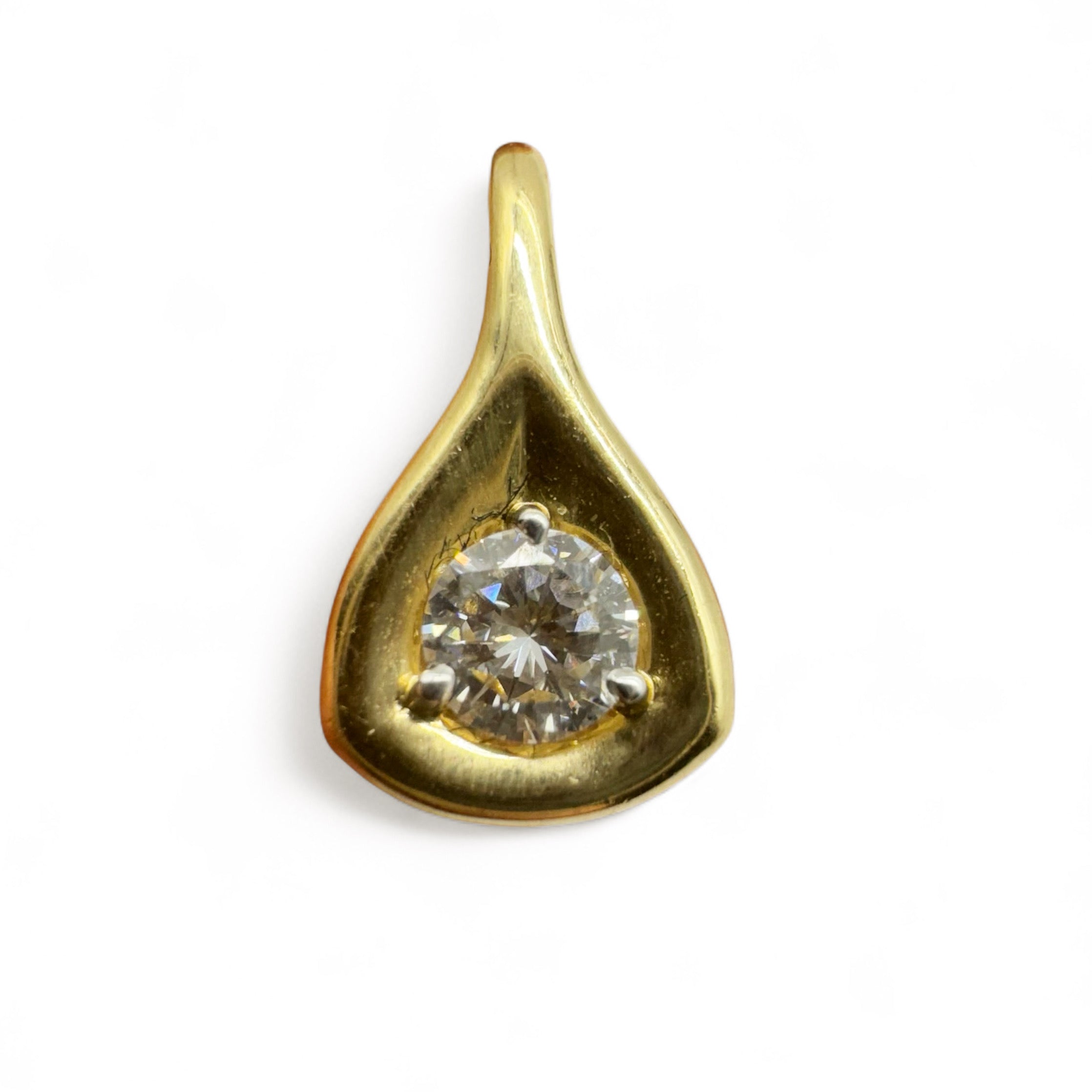 14K GOLD DIAMOND DROP EARRINGS.