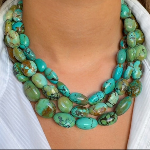 THE TURQUOISE NECKLACES