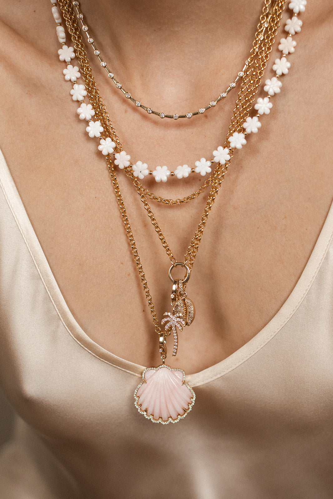 THE FLOWER GIRL NECKLACE