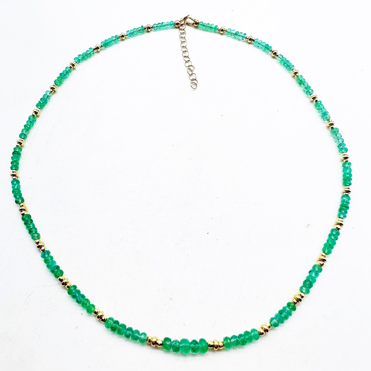 EMERALD AND 14K GOLD NECKLACE