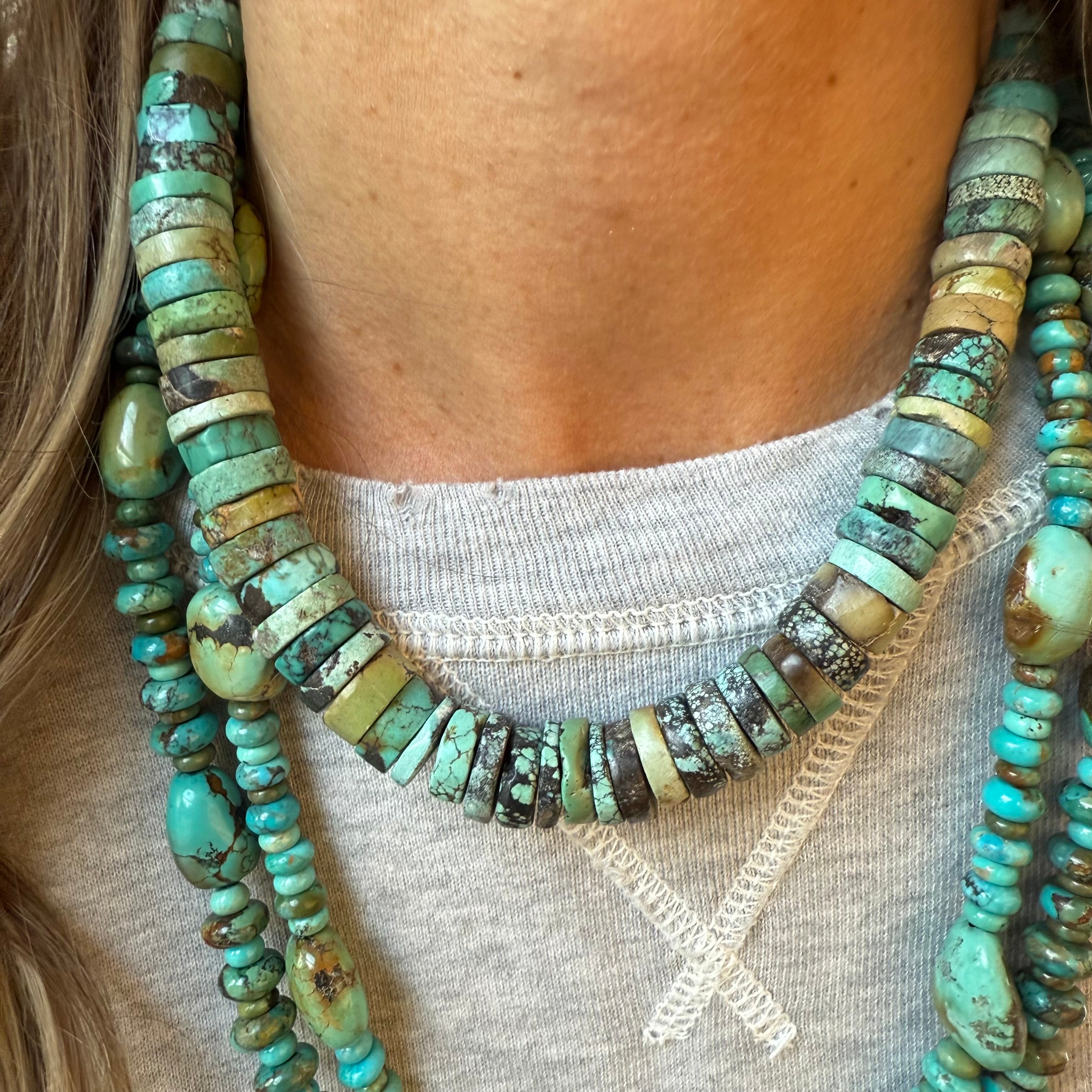 VINTAGE TURQUOISE NECKLACE