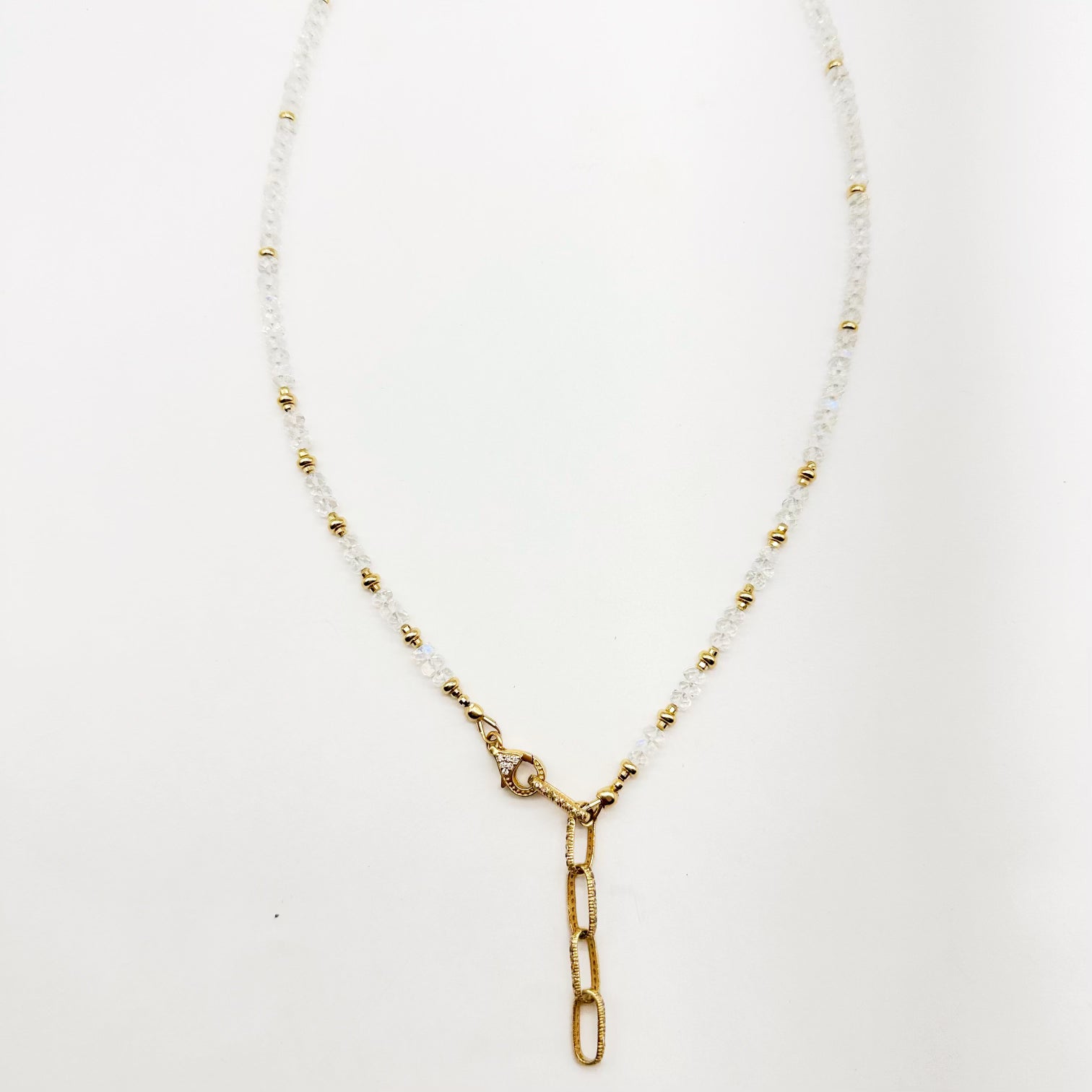 MOONSTONE NECKLACE WITH DIAMOND PAPERCLIP CHAIN