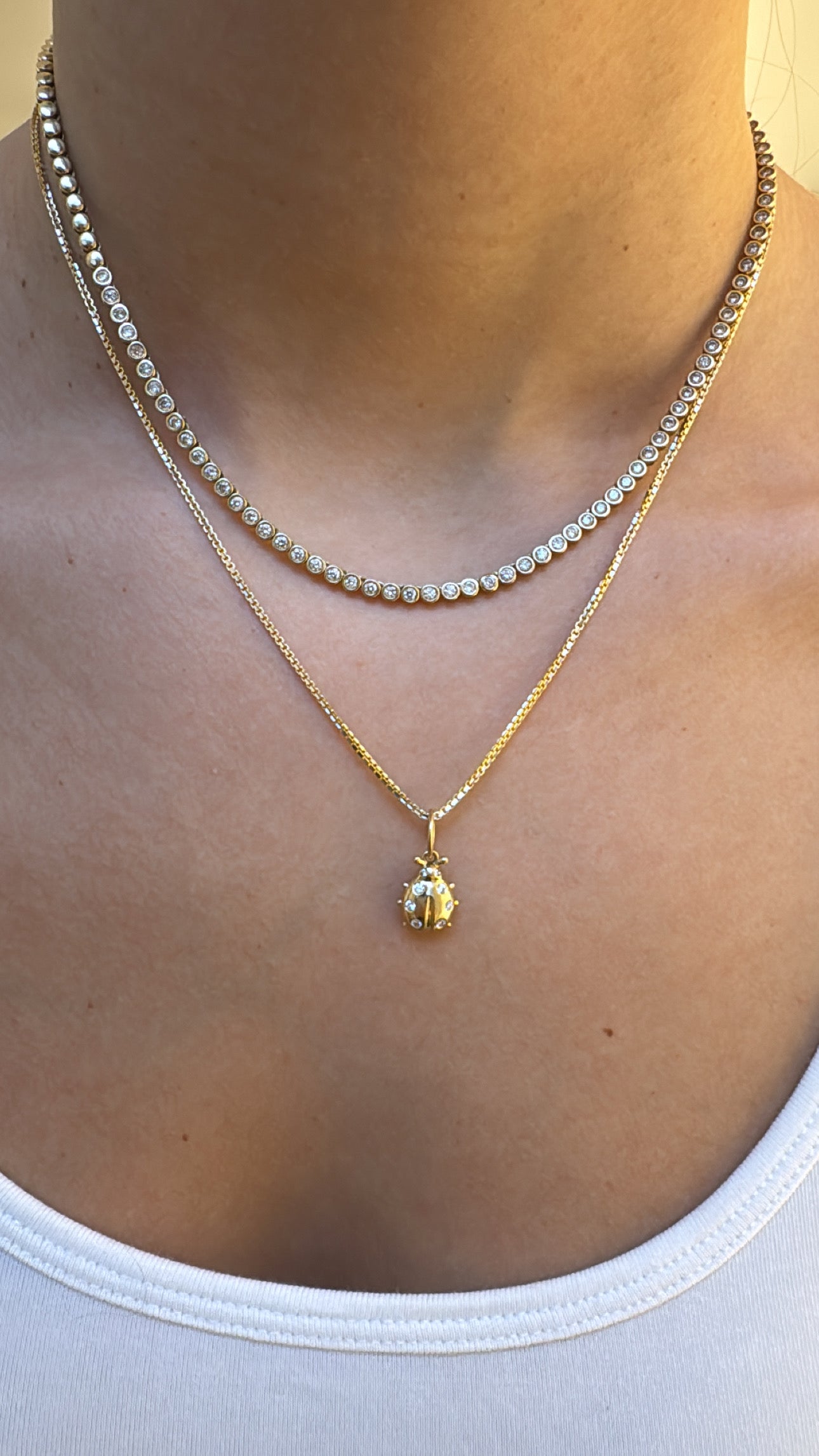 14K GOLD & DIAMOND LADY BUG PENDANT