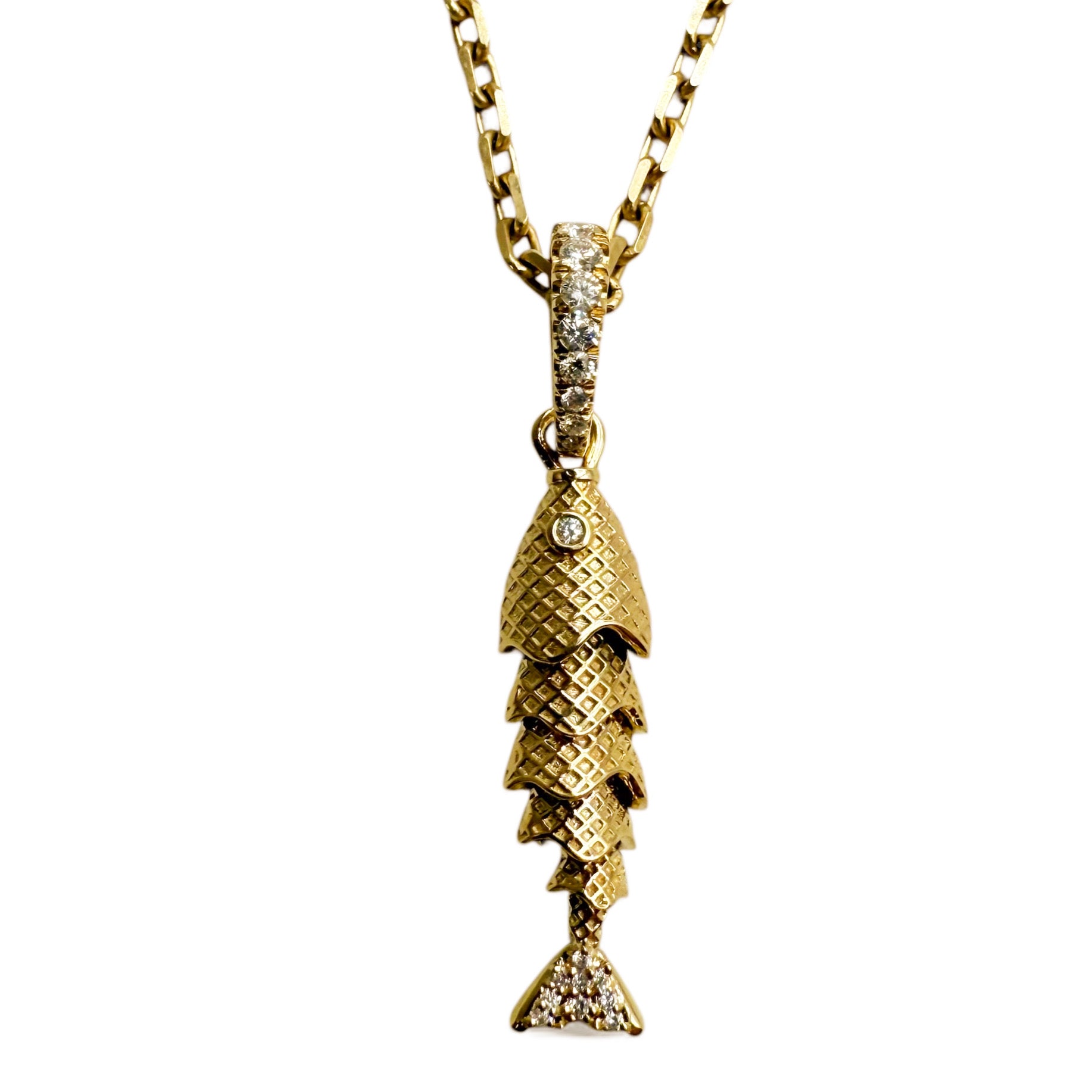 14K GOLD AND DIAMOND FISH CHARM
