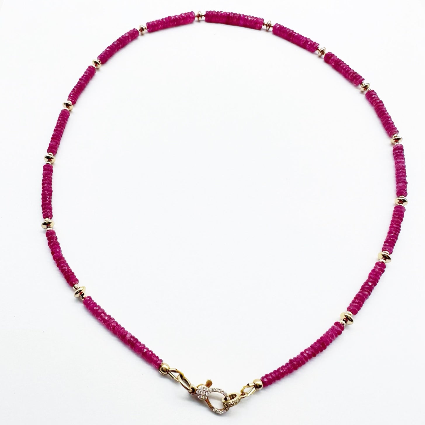 PINK SAPPHIRE NECKLACE WITH DIAMOND CLASP