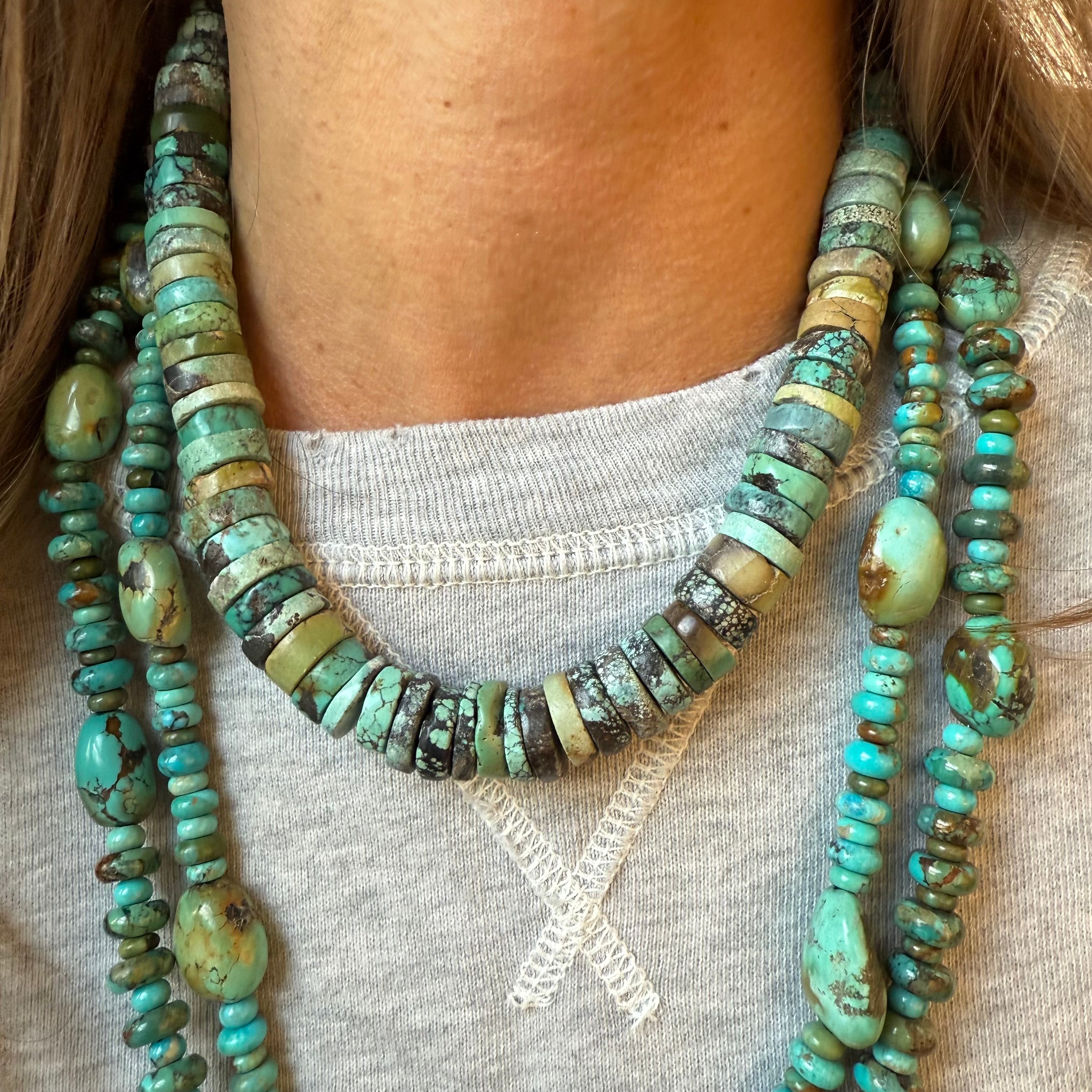 VINTAGE TURQUOISE NECKLACE
