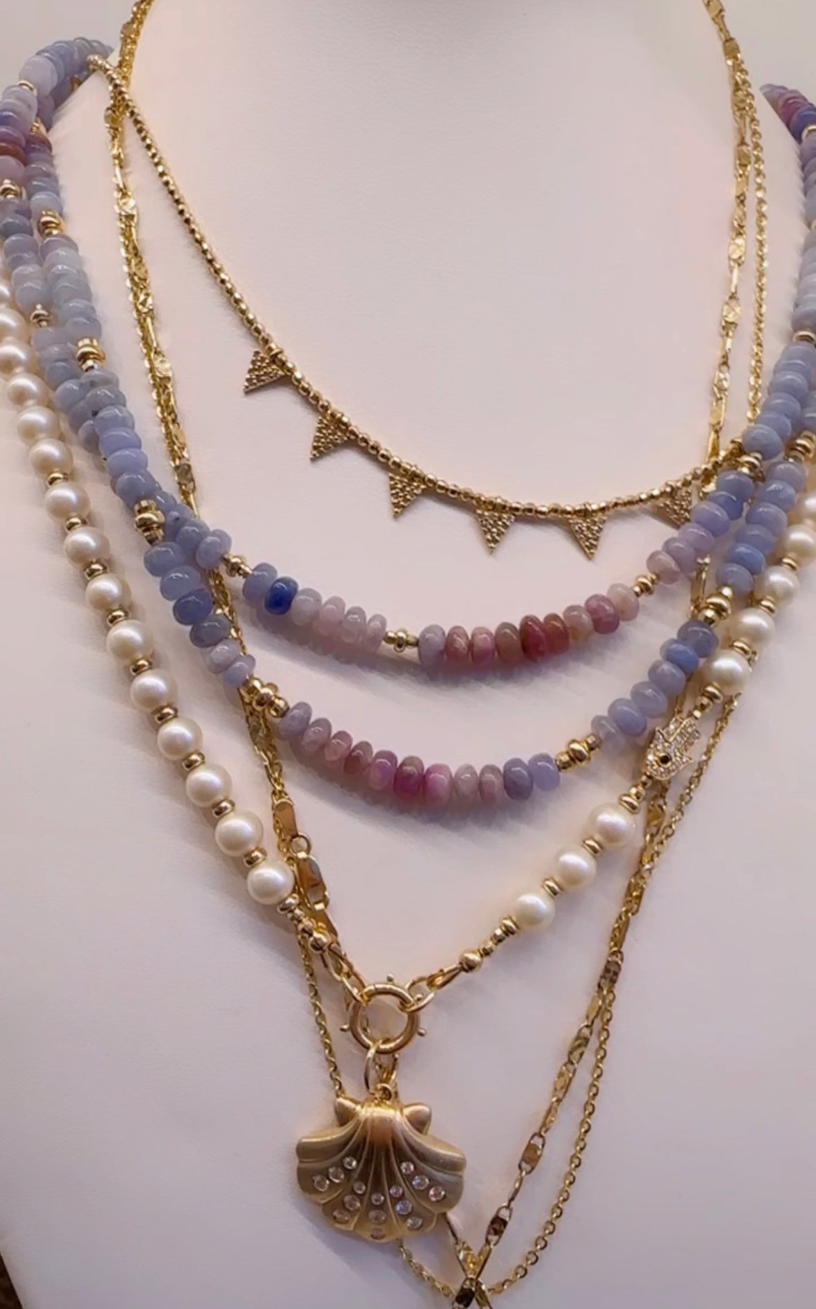 PURPLE HACKMANITE AND GOLD NECKLACE