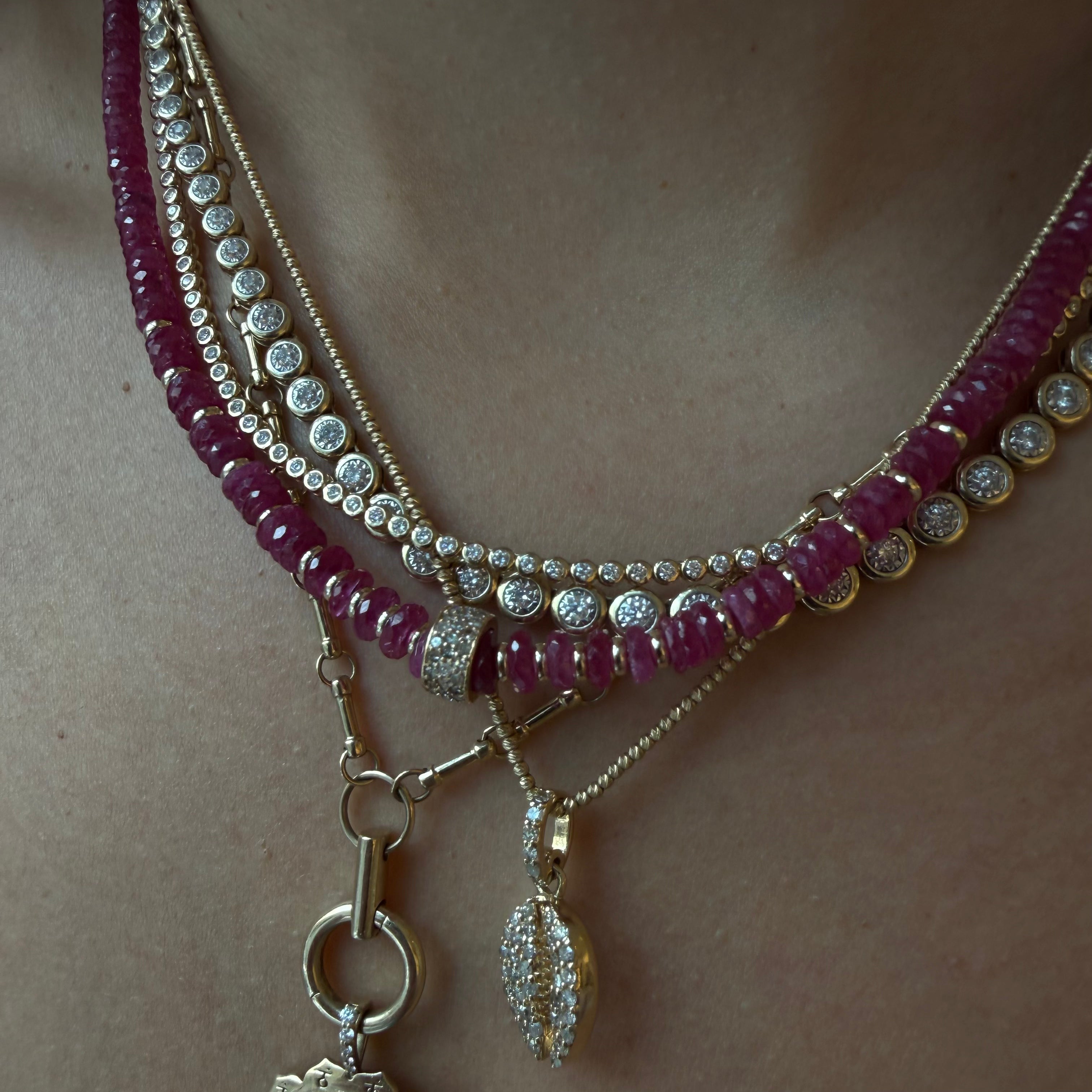 PINK SAPPHIRE HEISHI CUT NECKLACE WITH DIAMOND RONDELLE BEAD