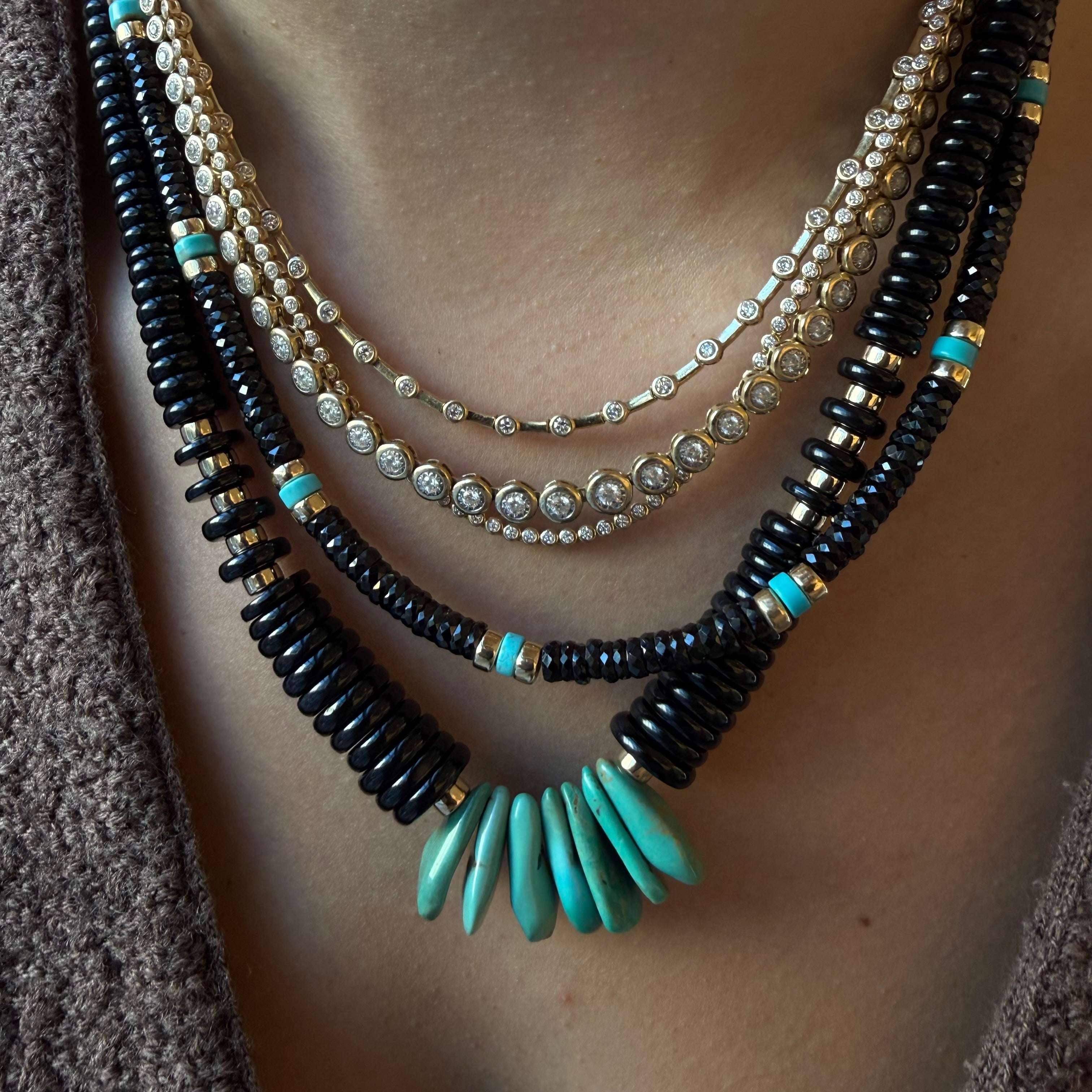 BLACK SPINEL AND TURQUOISE NECKLACE