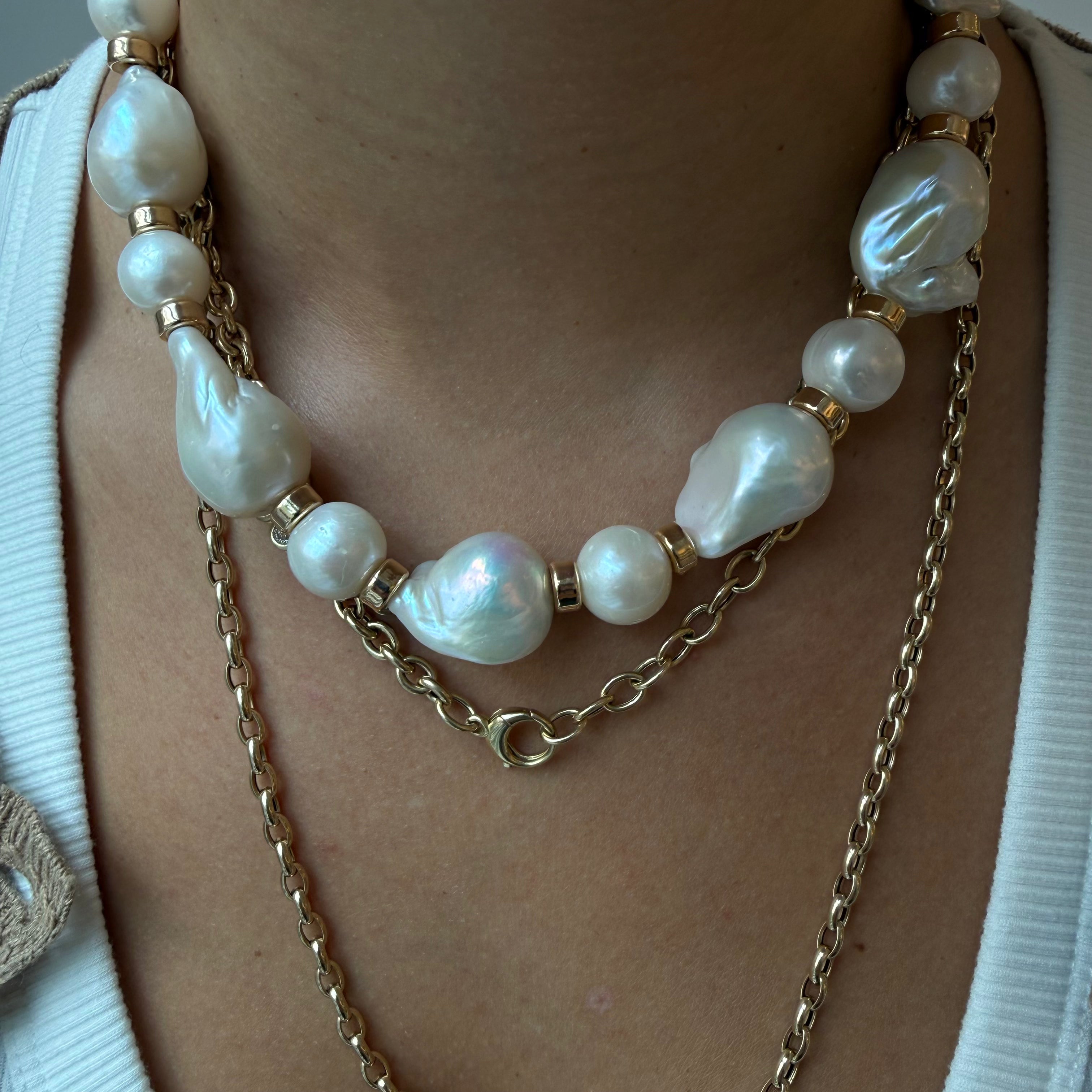 PEARL & GOLD NECKLACE