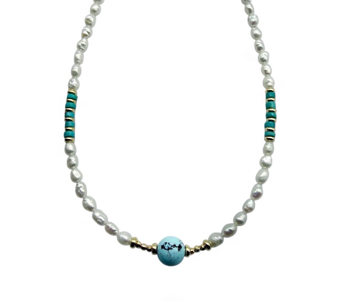 THE WHITE PEARLS WITH TURQUIOSE