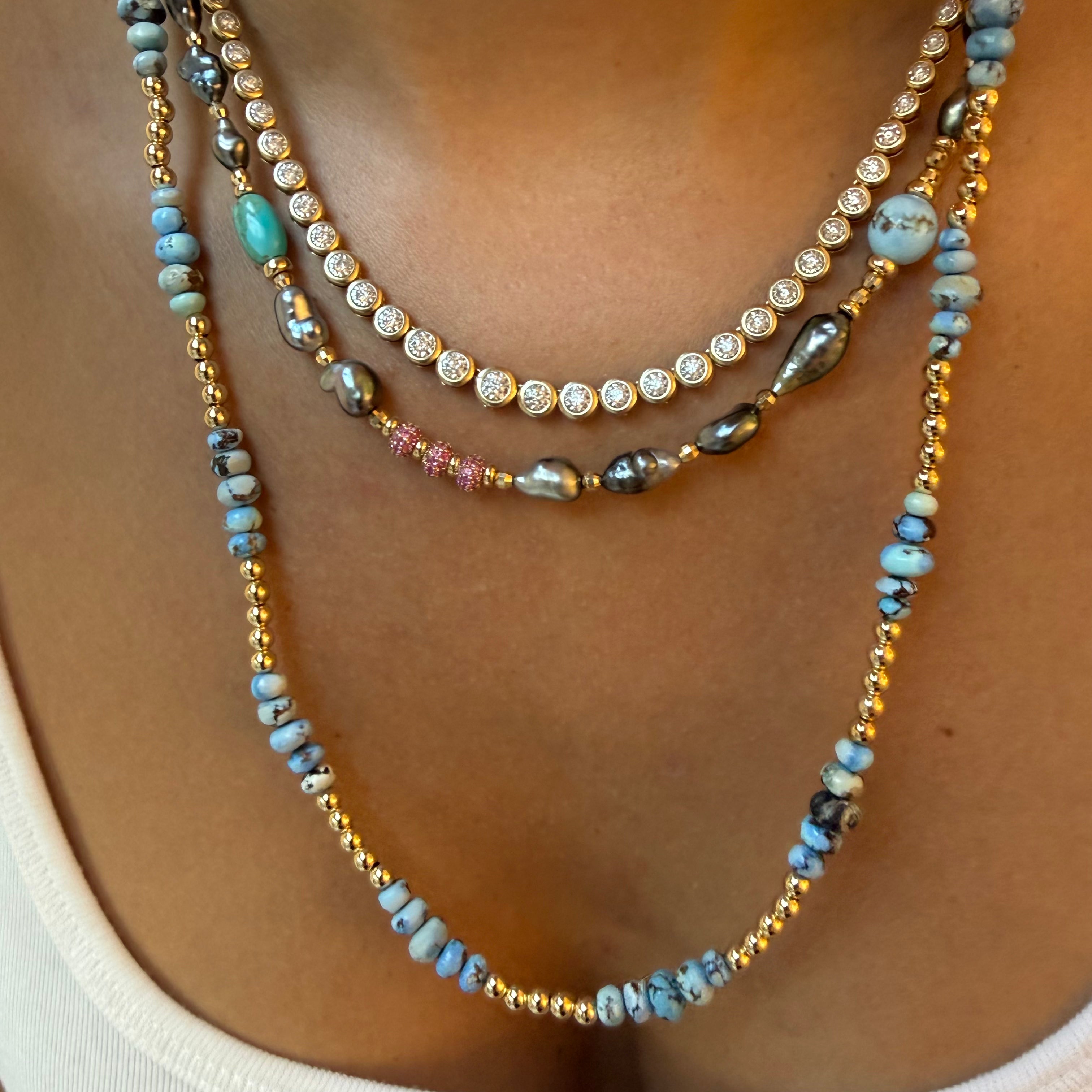 GOLDEN HILL & GOLD BEADED NECKLACE