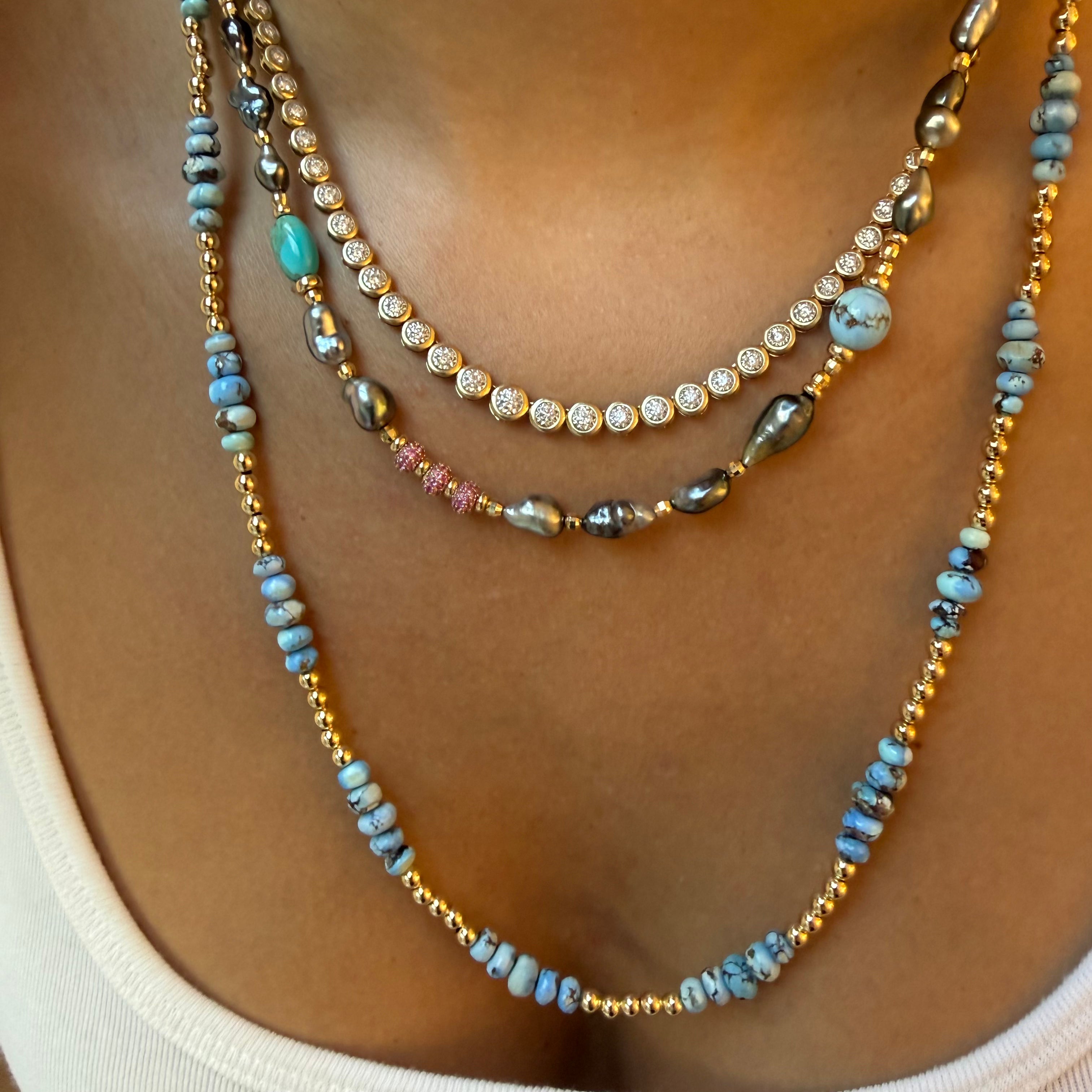 GOLDEN HILL & GOLD BEADED NECKLACE