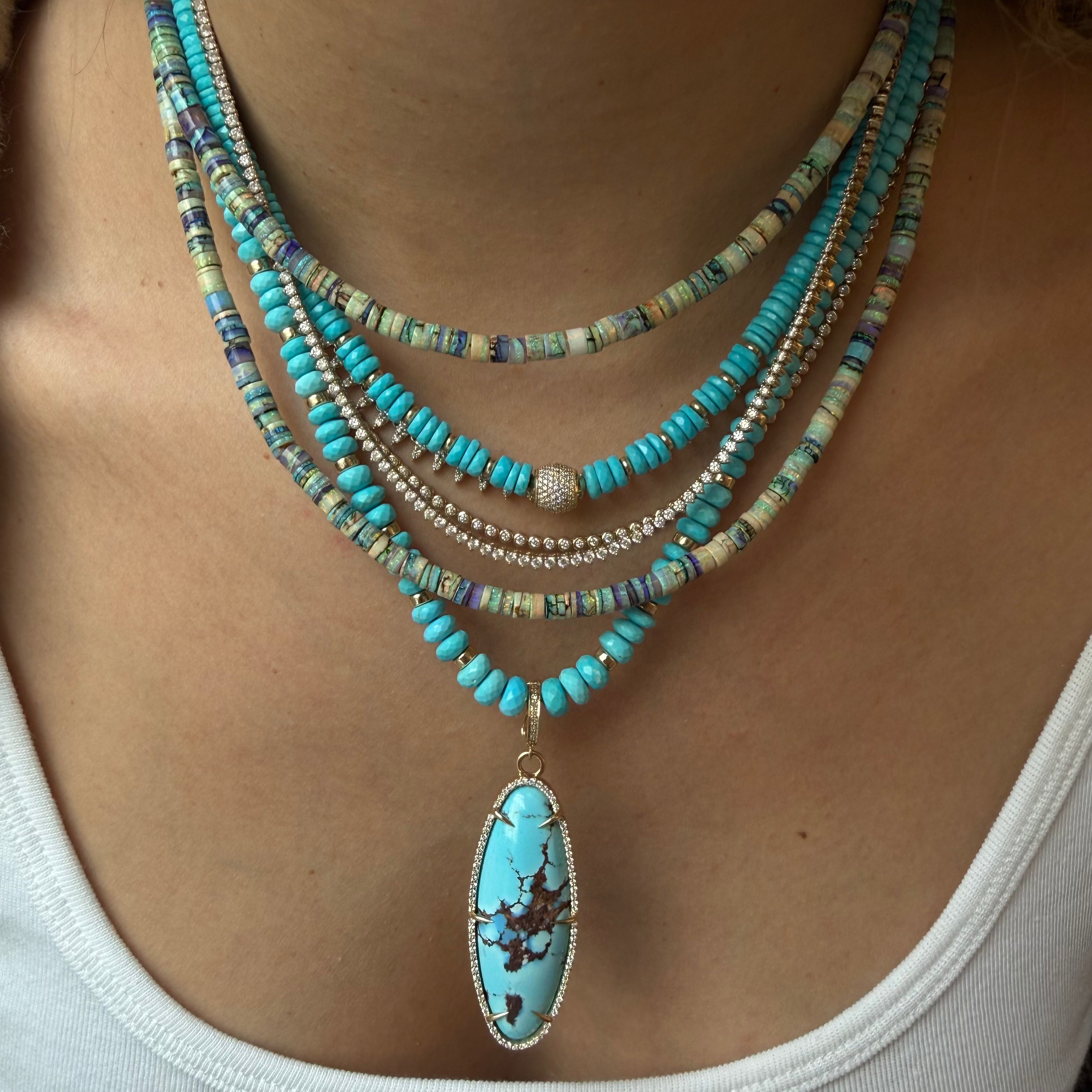 TUQUROISE AND GOLD BEADED NECKLACE