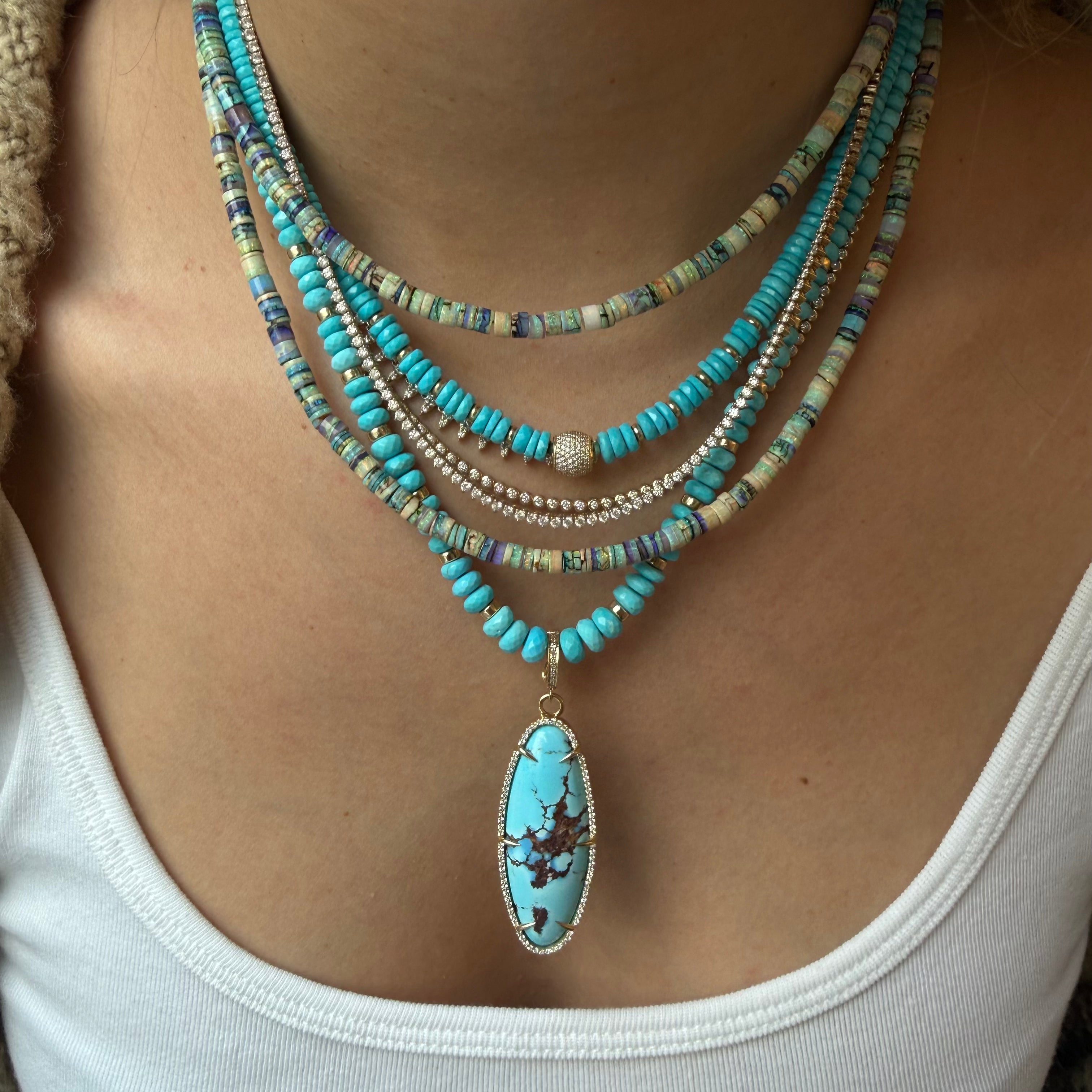 TUQUROISE AND GOLD BEADED NECKLACE