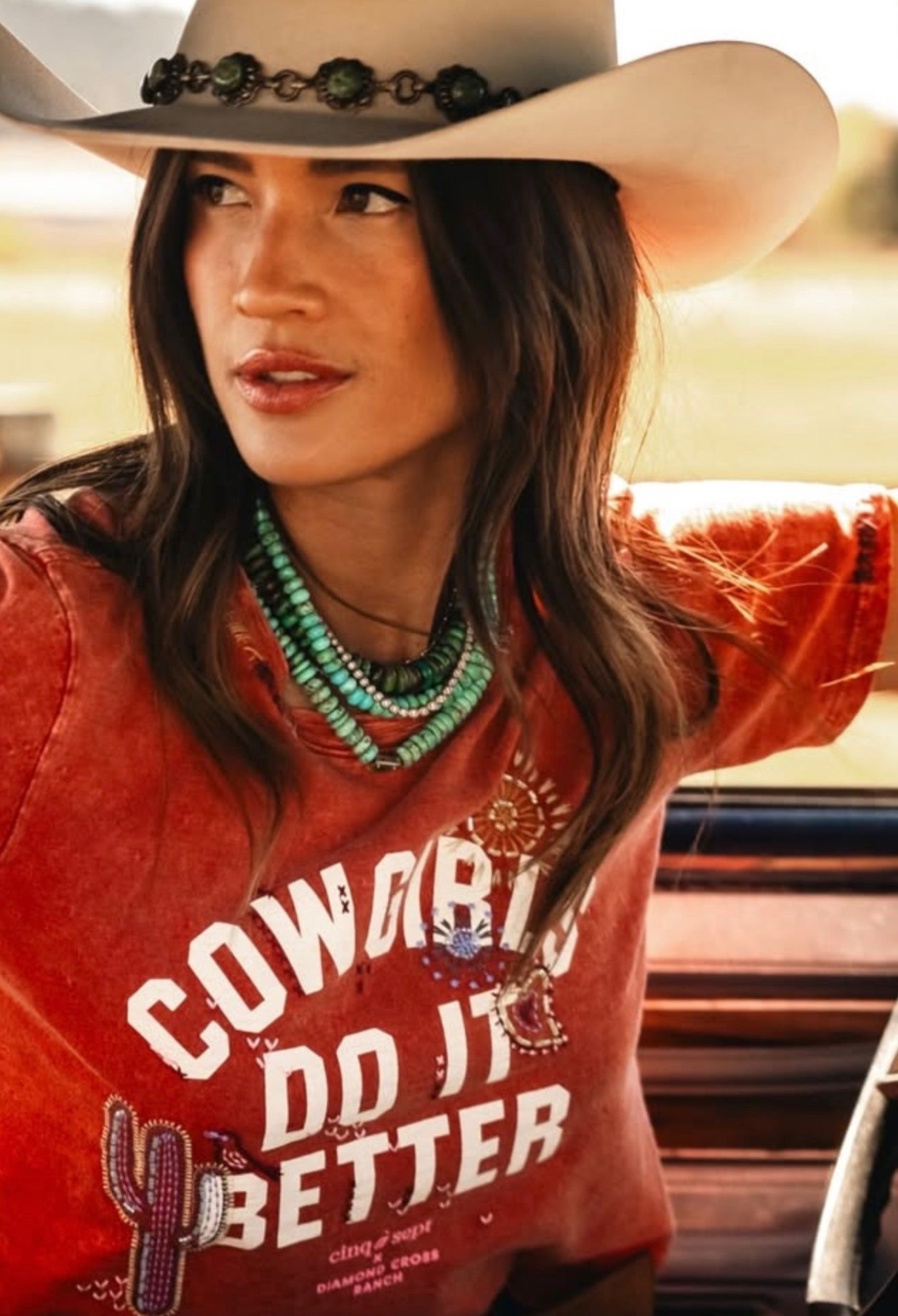 10MM BLUE TURQUOISE BEADED NECKLACE