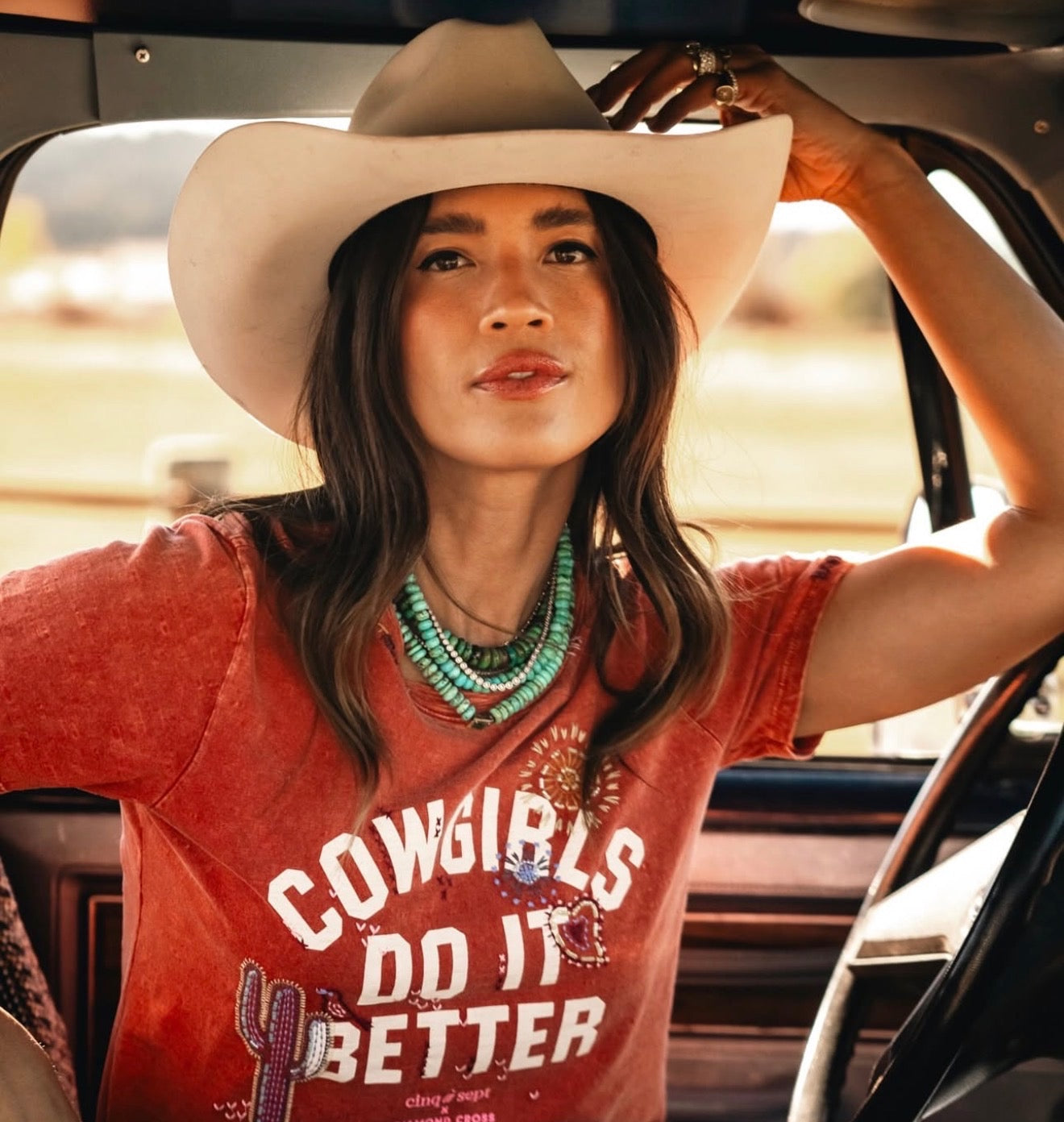 10MM BLUE TURQUOISE BEADED NECKLACE