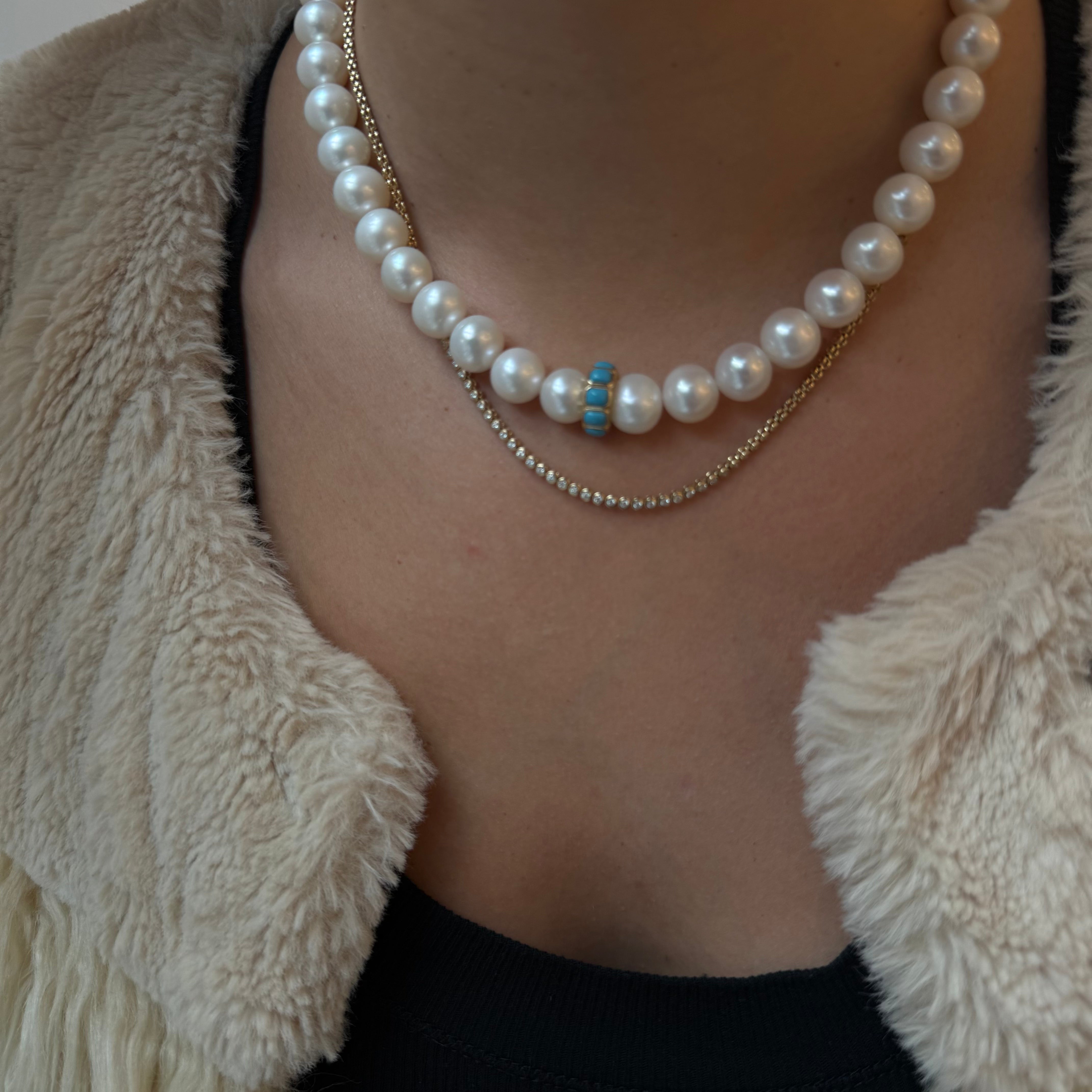 PEARL & TURQUOISE BEAD NECKLACE