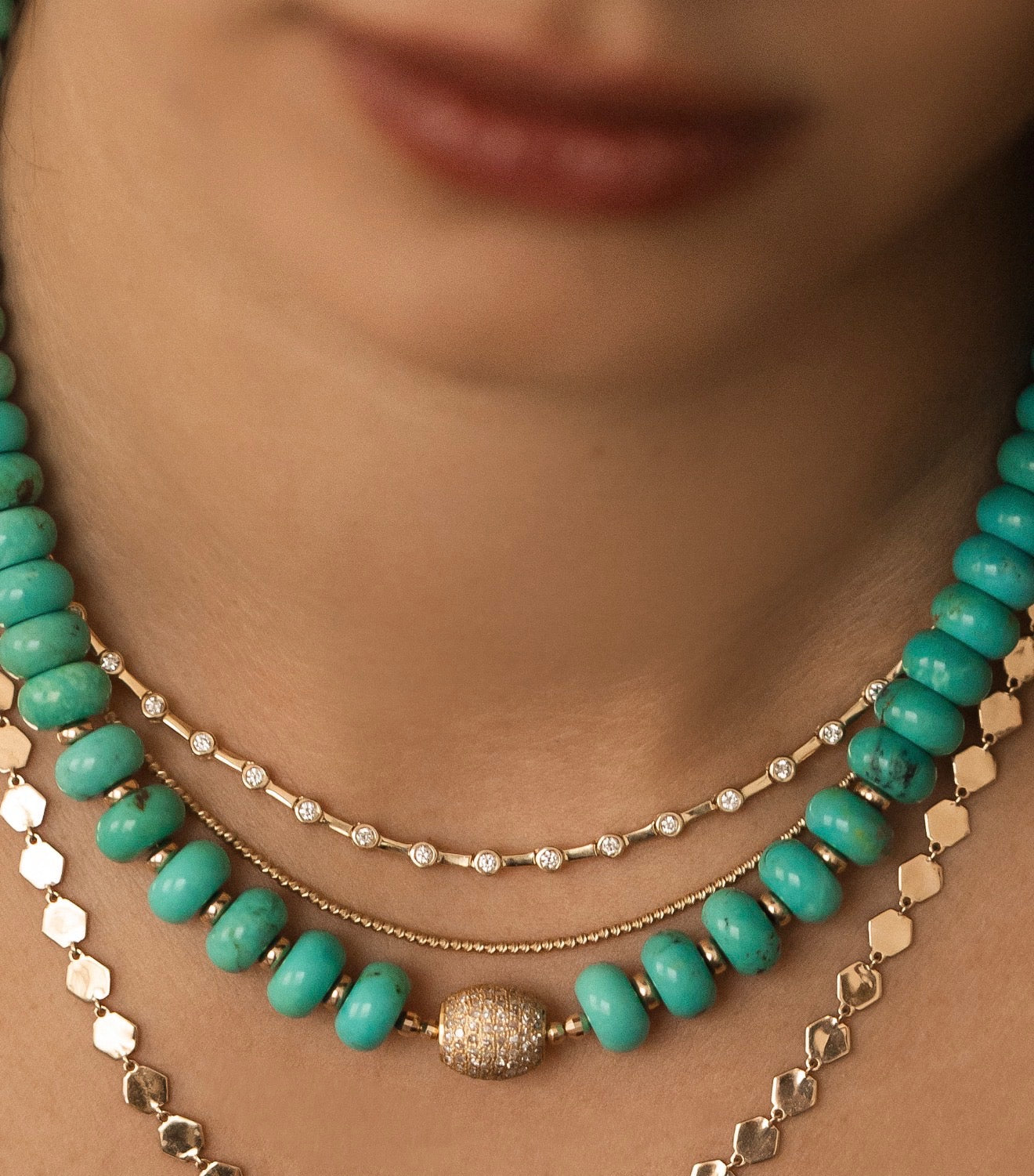 TURQUOISE NECKLACE WITH DIAMOND FOCAL BEAD