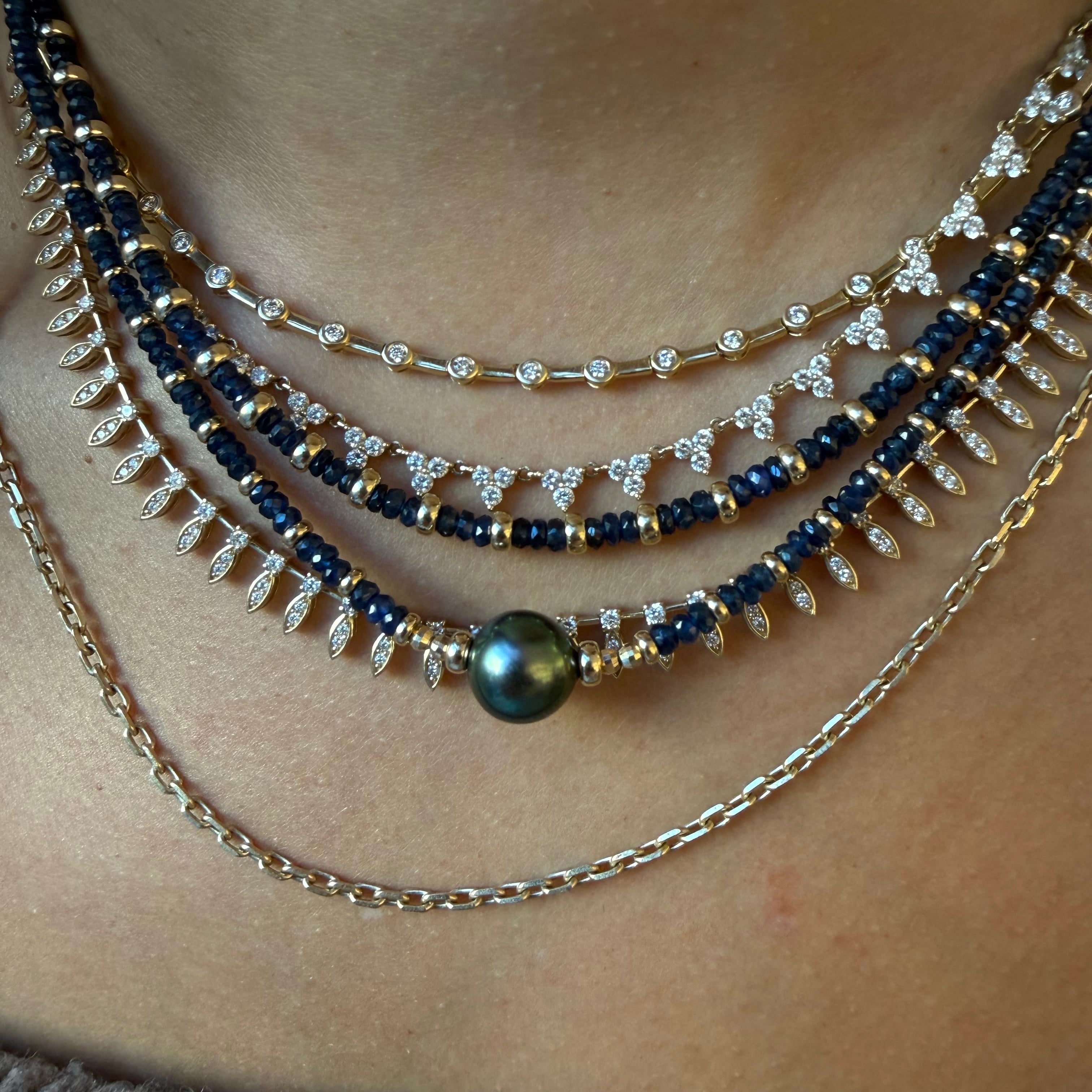 BLUE SAPPHIRE NECKLACE WITIH TAHITIAN PEARL OR GOLD BEADS