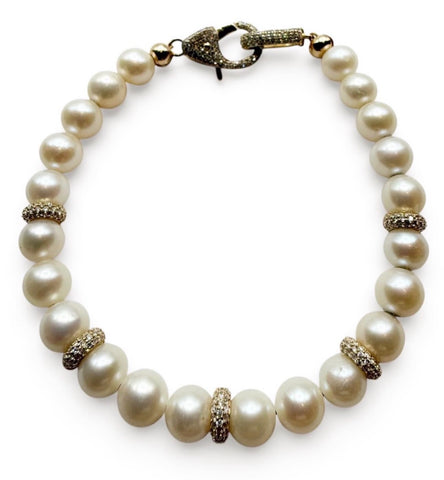 PEARL & DIAMOND BRACELET