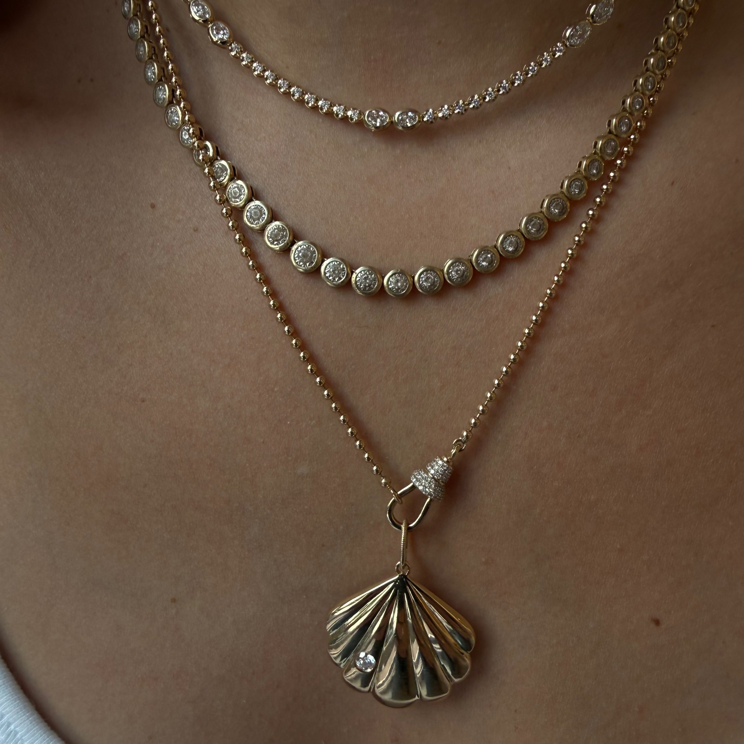 14K GOLD SHELL CHARM