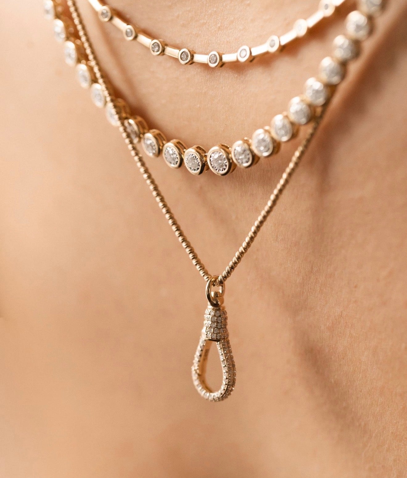 14K GOLD & DIAMOND CLIP CHARM HOLDER