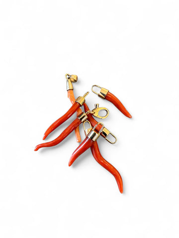 CORAL CORNICELLO PROTECTION AMULET SET IN SOLID 14K GOLD