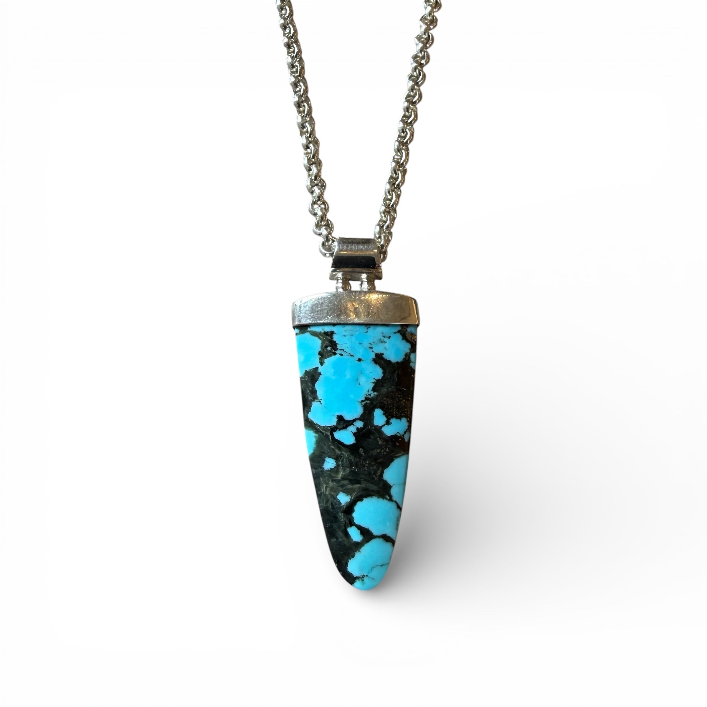 TURQUOISE PENDANT SET IN SILVER