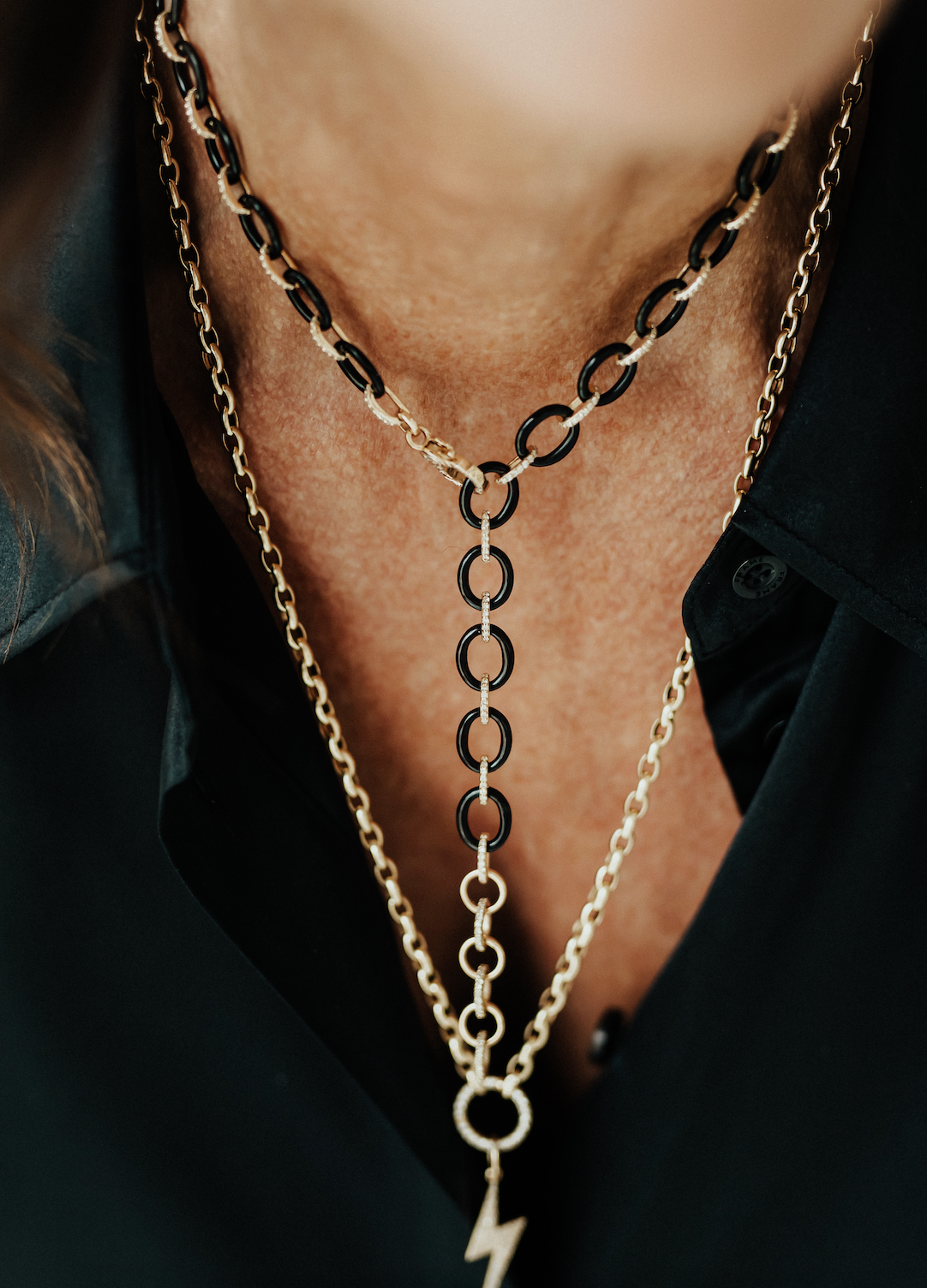 BLACK ONYX AND 14K GOLD AND DIAMOND LINK NECKLACE
