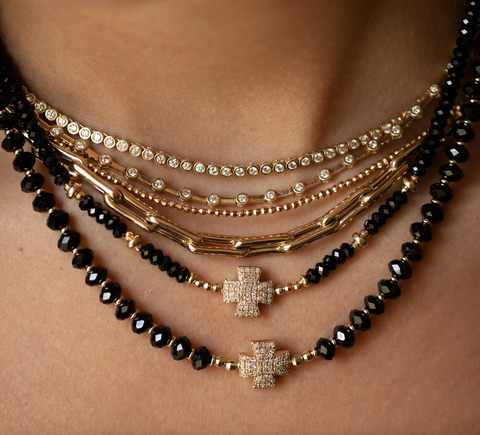 BLACK SPINEL NECKLACE WITH DIAMOND CROSS