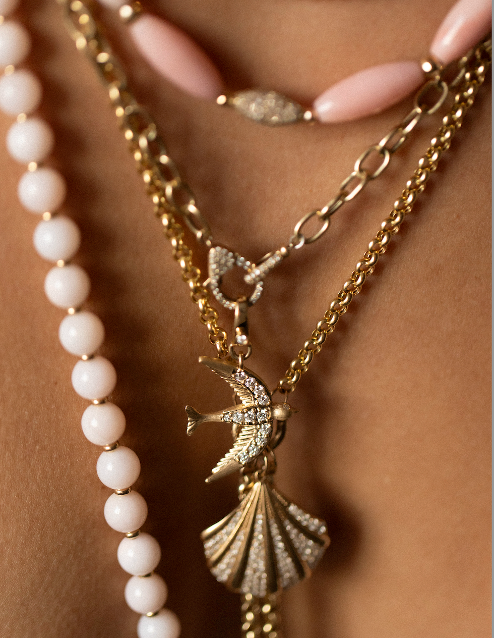 14K GOLD & DIAMOND SOARING DOVE PENDANT