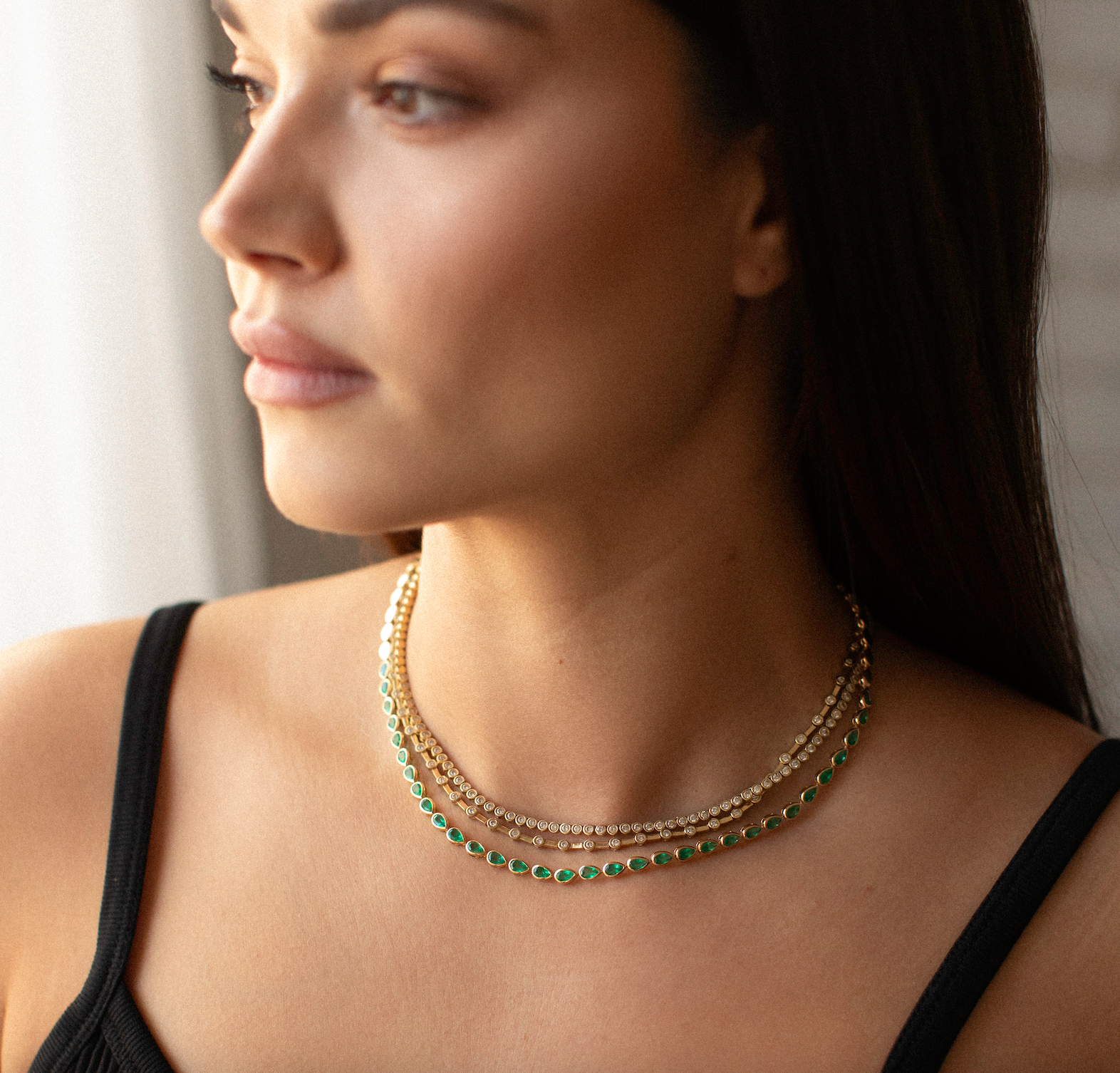 14K GOLD AND EMERALD NECKLACE