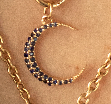 BLUE SAPPHIRE AND 14K GOLD CRESCENT MOON