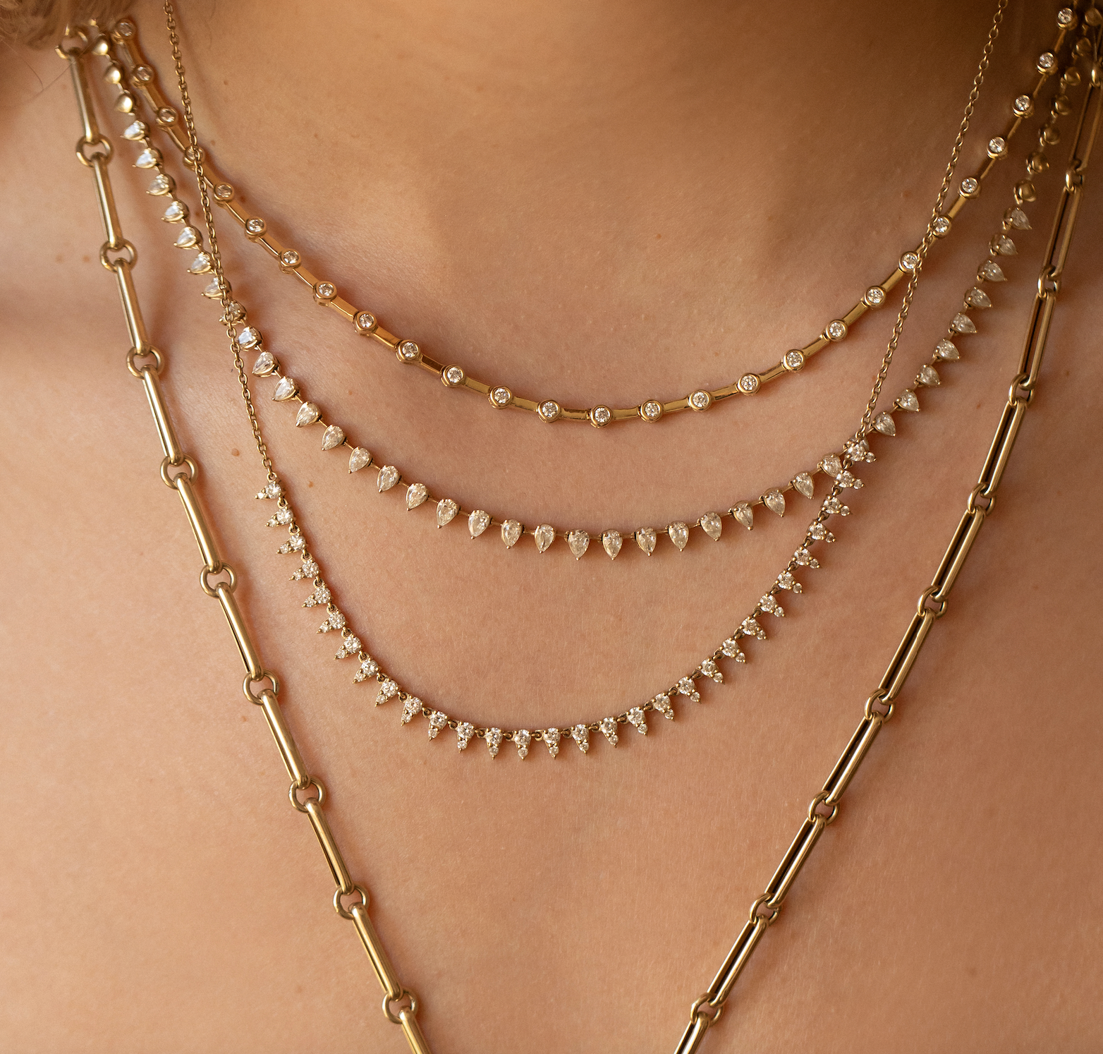 BEZEL DIAMOND TENNIS NECKLACE WITH GOLD BARS