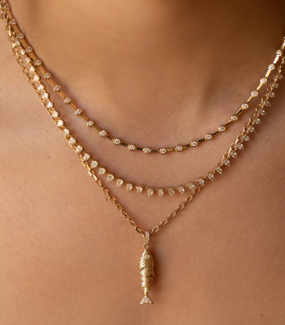 BEZEL DIAMOND TENNIS NECKLACE WITH GOLD BARS