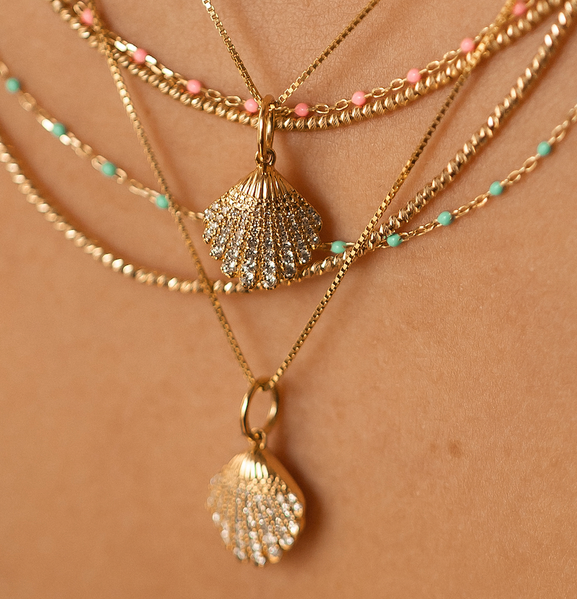 14K SOLID GOLD & DIAMOND SHELL CHARM & NECKLACES