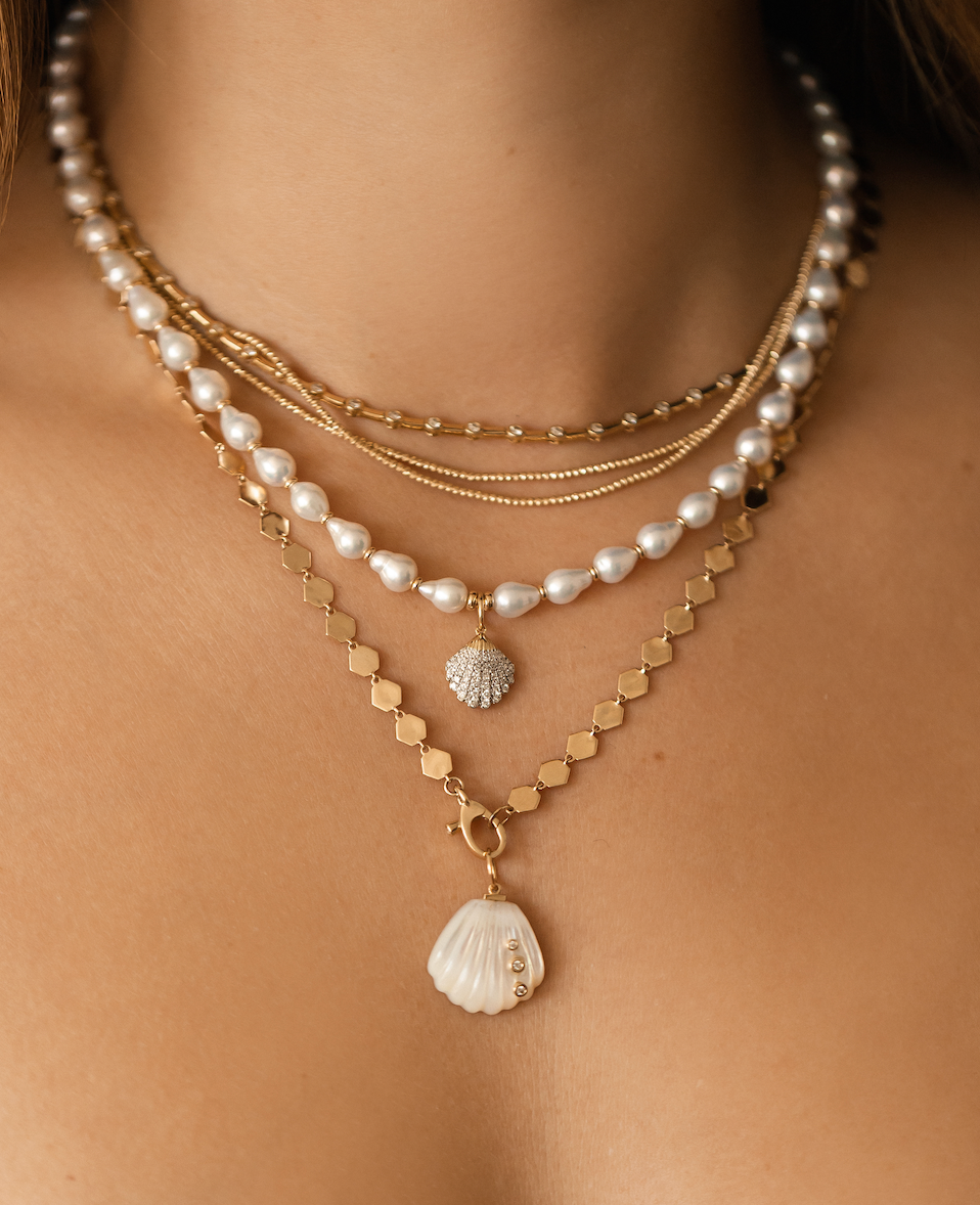 THE GOLD SPARKLE BEADED CHAIN