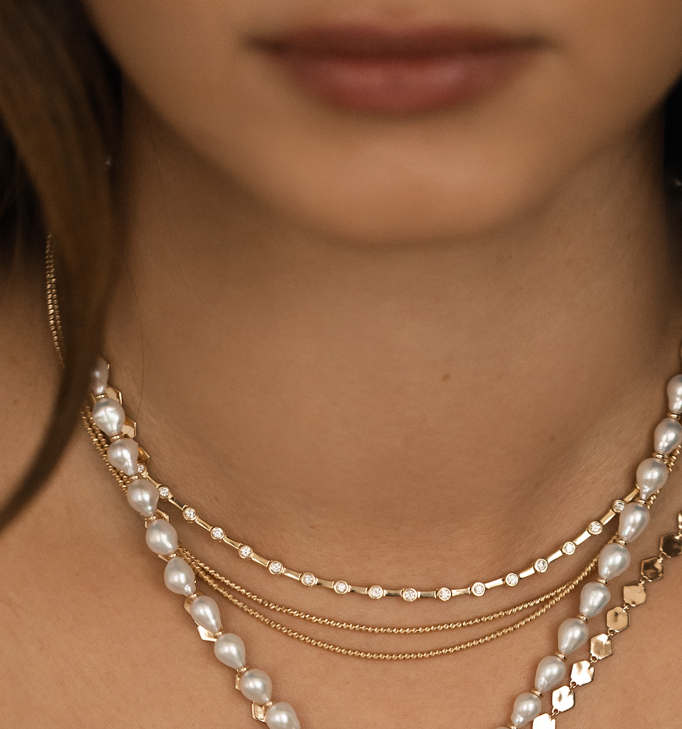 THE GOLD SPARKLE BEADED CHAIN