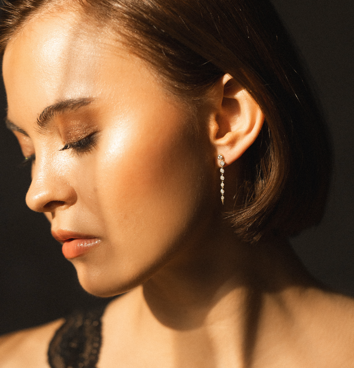 BEZEL DIAMOND DROP EARRINGS