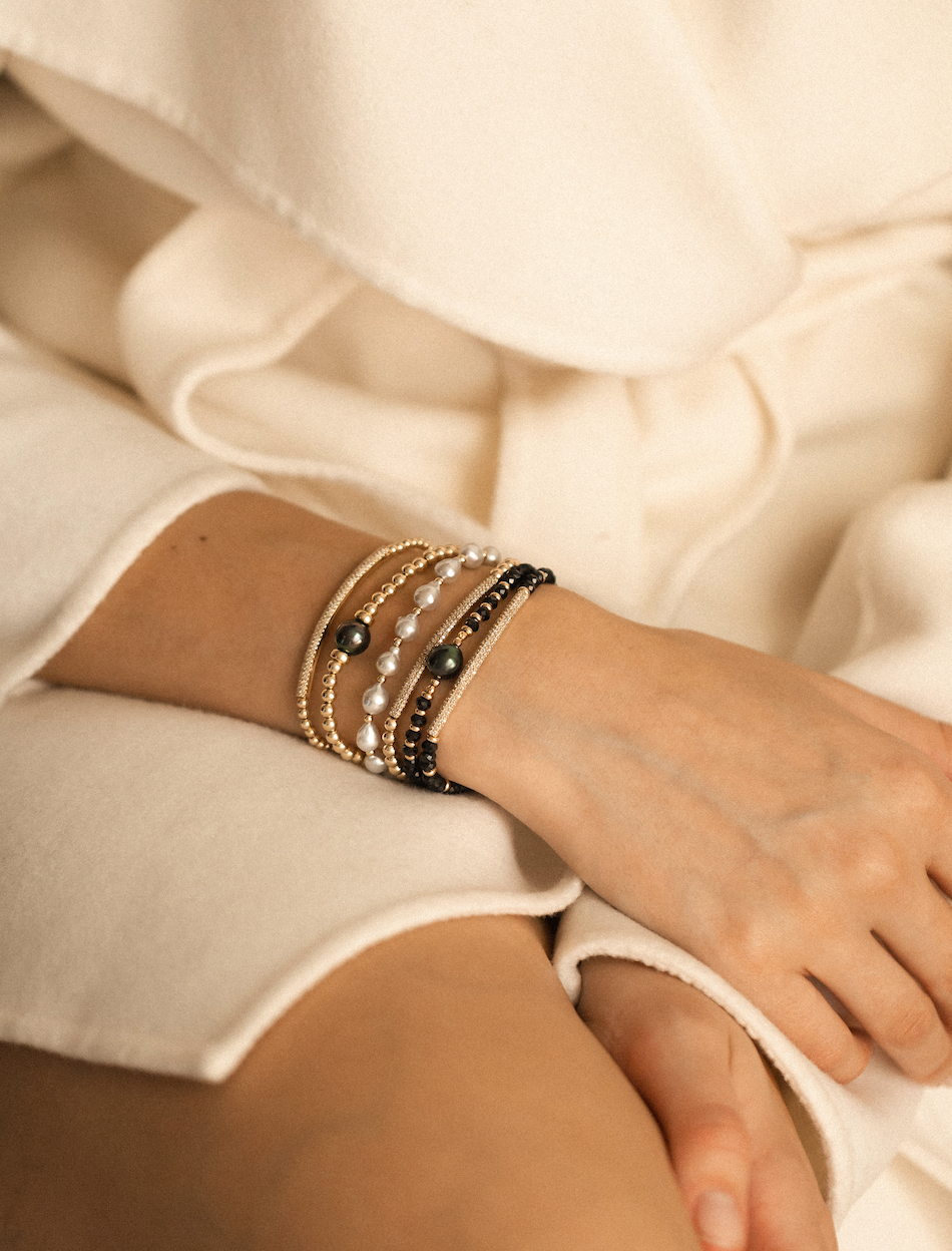 BLACK SPINEL, 14K GOLD & TAHITIAN PEARL BRACELET