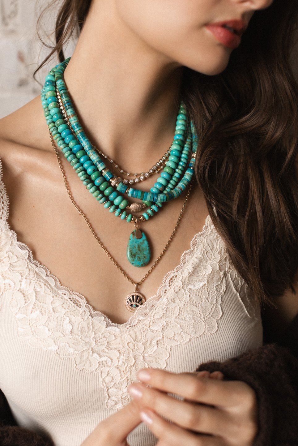 TURQUIOSE NECKLACE WITH PENDANT