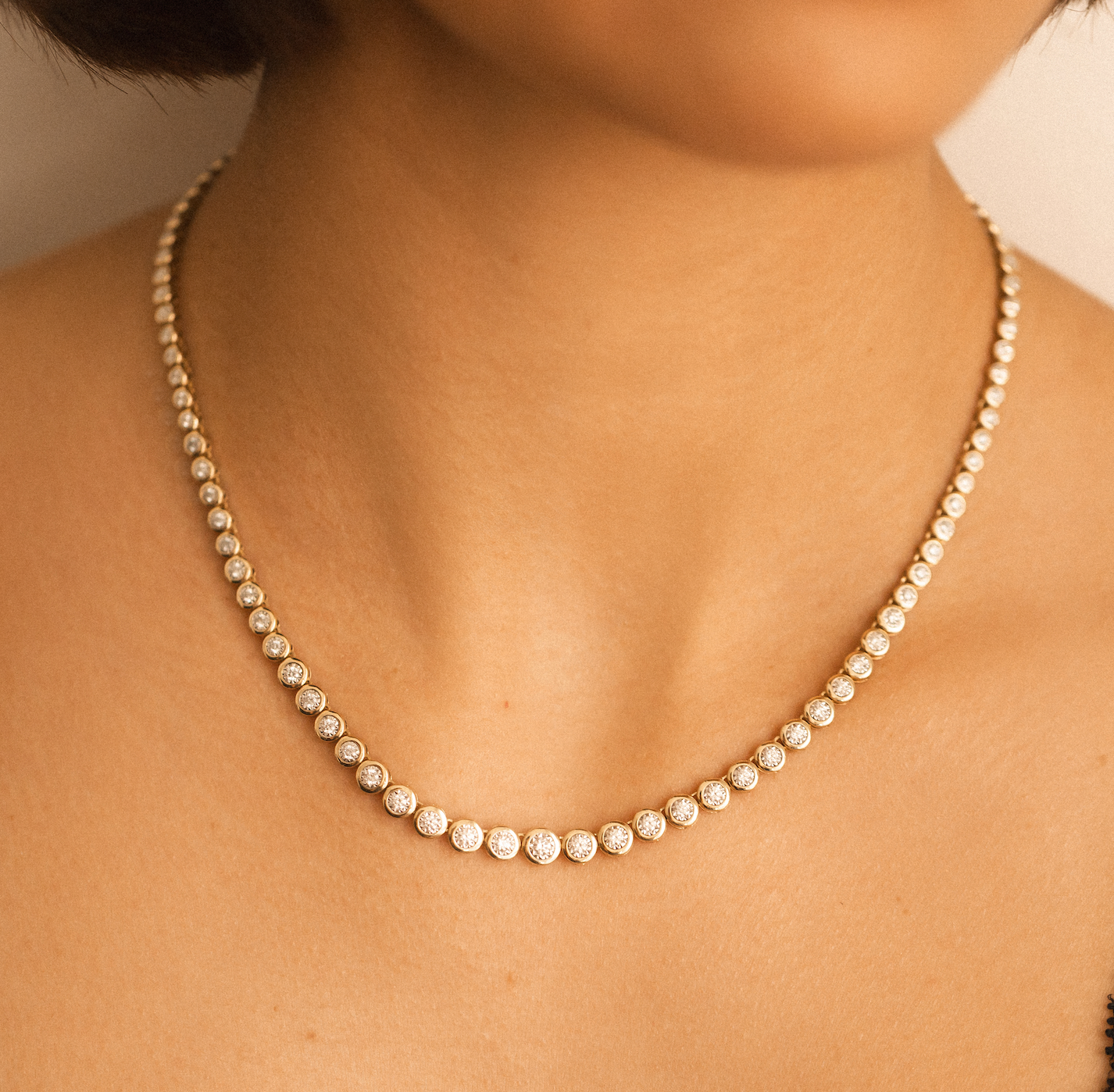 14K GOLD & DIAMOND ILLUSION TENNIS NECKLACE