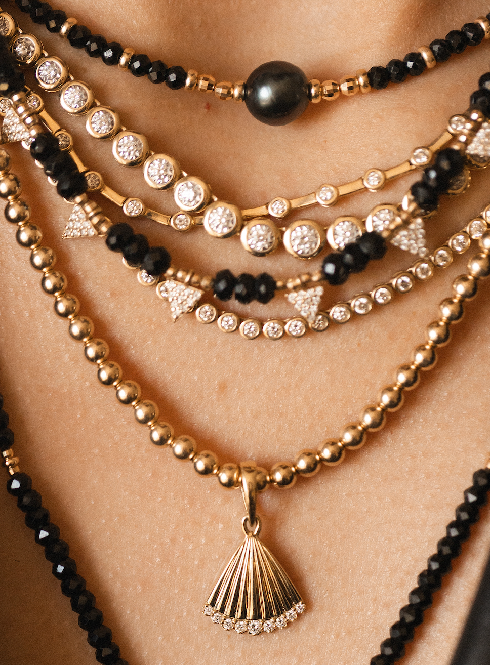 BLACK GEM AND TAHITIAN PEARL NECKLACE