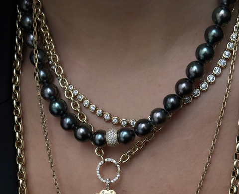 TAHITIAN PEARL NECKLACE WITH 14K GOLD