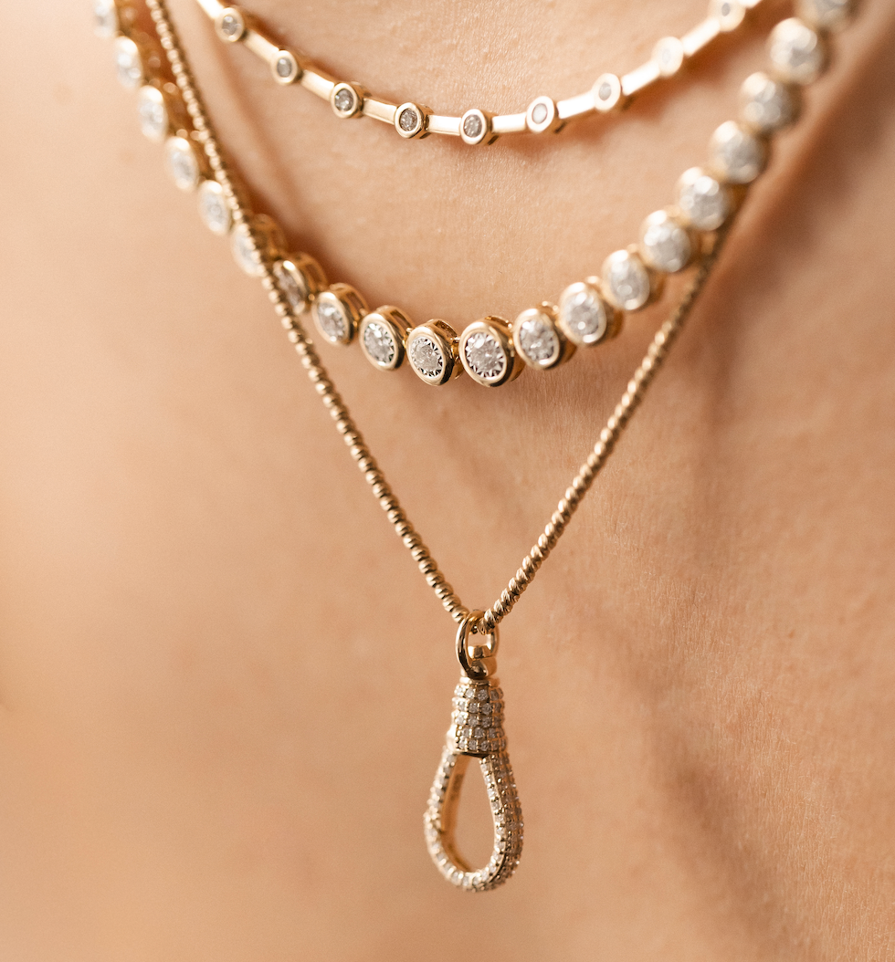 THE GOLD SPARKLE BEADED CHAIN