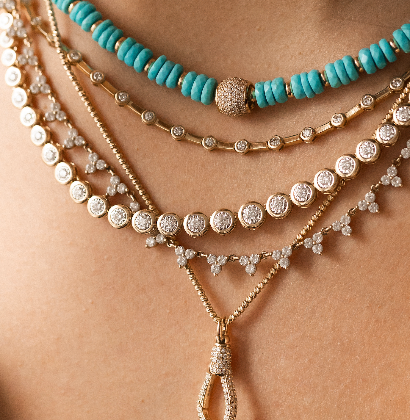 DIAMOND CLUSTER NECKLACE